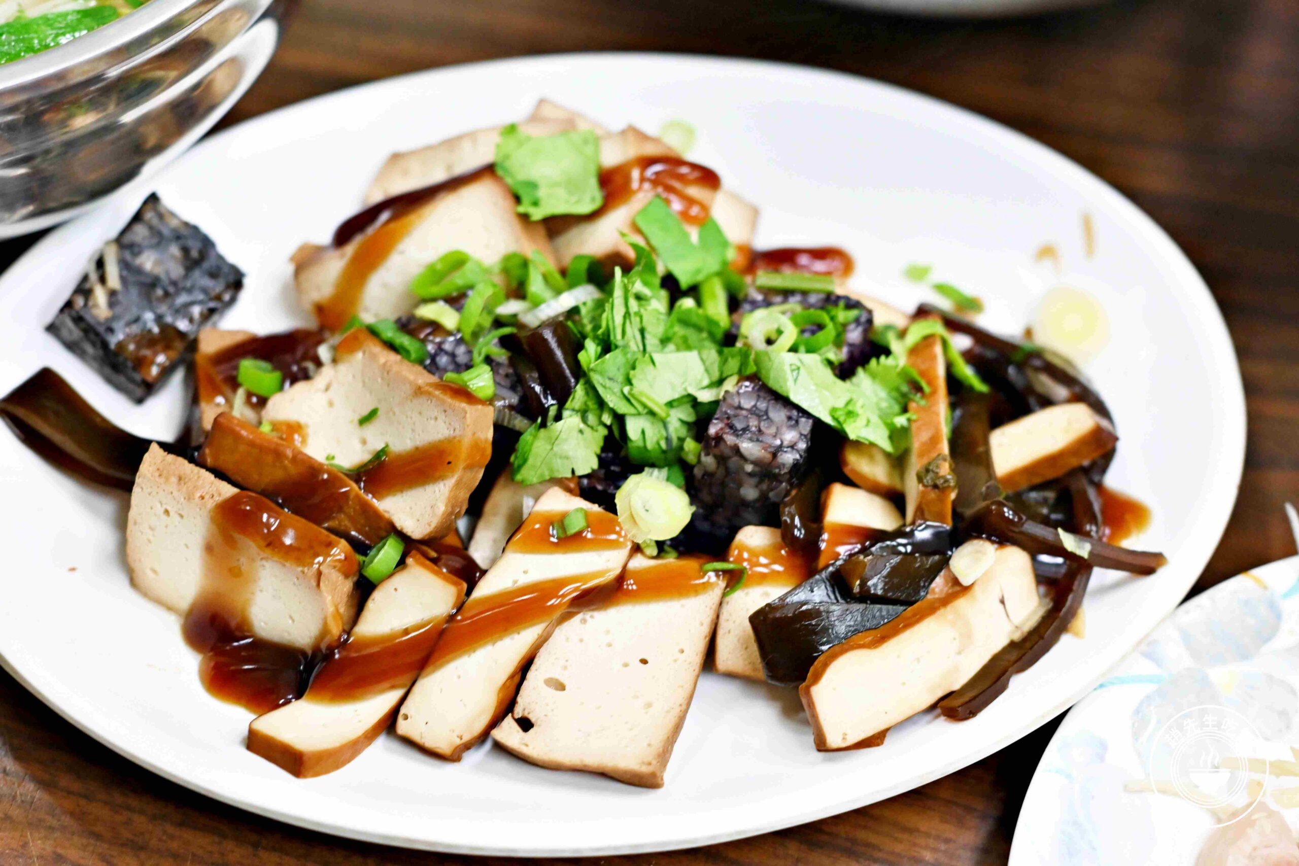 【中山站美食】七條通蕭家鮮魚湯，50年的低調小店，鮮甜魚湯推薦(菜單) @趙先生吃飯