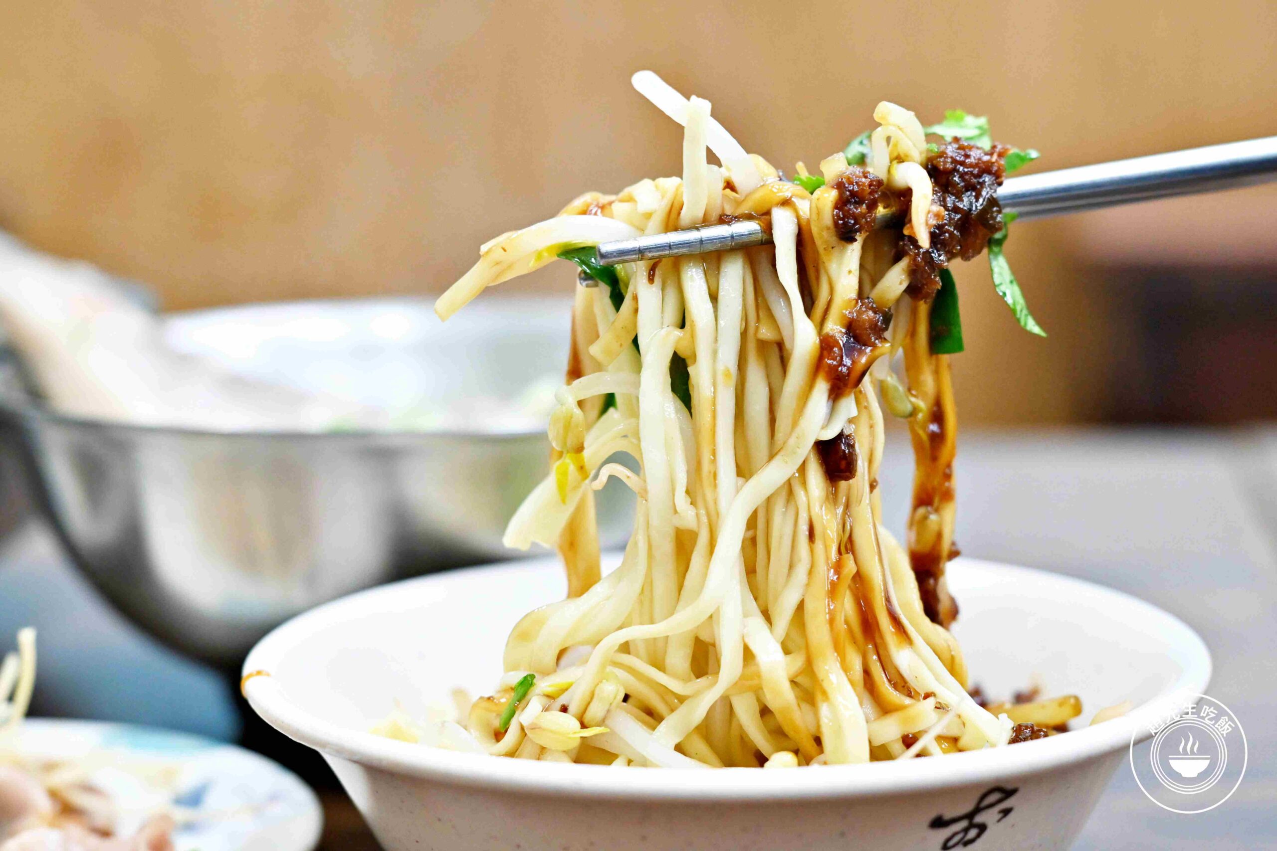 【中山站美食】七條通蕭家鮮魚湯，50年的低調小店，鮮甜魚湯推薦(菜單) @趙先生吃飯