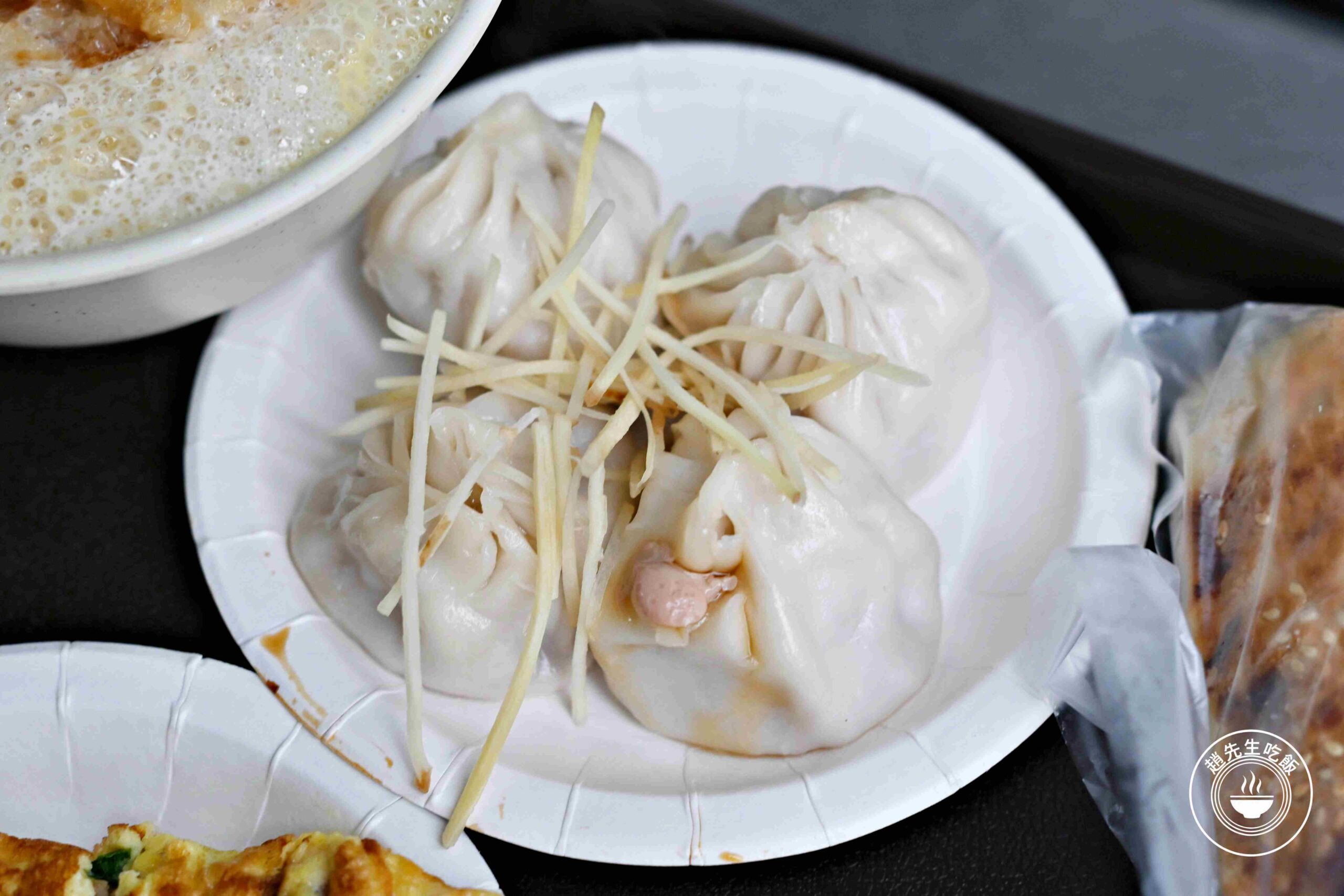 【大安美食】大安永和豆漿大王，現桿麵皮酥脆口感超厚實，推薦燒餅夾蛋、小籠包(菜單) @趙先生吃飯
