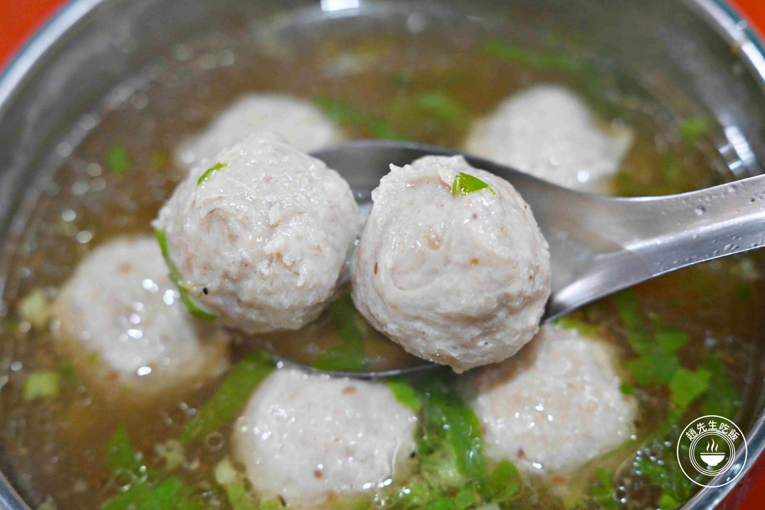 【大安區美食】仁愛魚丸冬粉,魚丸大顆好吃,必加辣高麗菜跟半熟蛋推薦(菜單) @趙先生吃飯 【大安區美食】仁愛魚丸冬粉,魚丸大顆好吃,必加辣高麗菜跟半熟蛋推薦(菜單) @趙先生吃飯