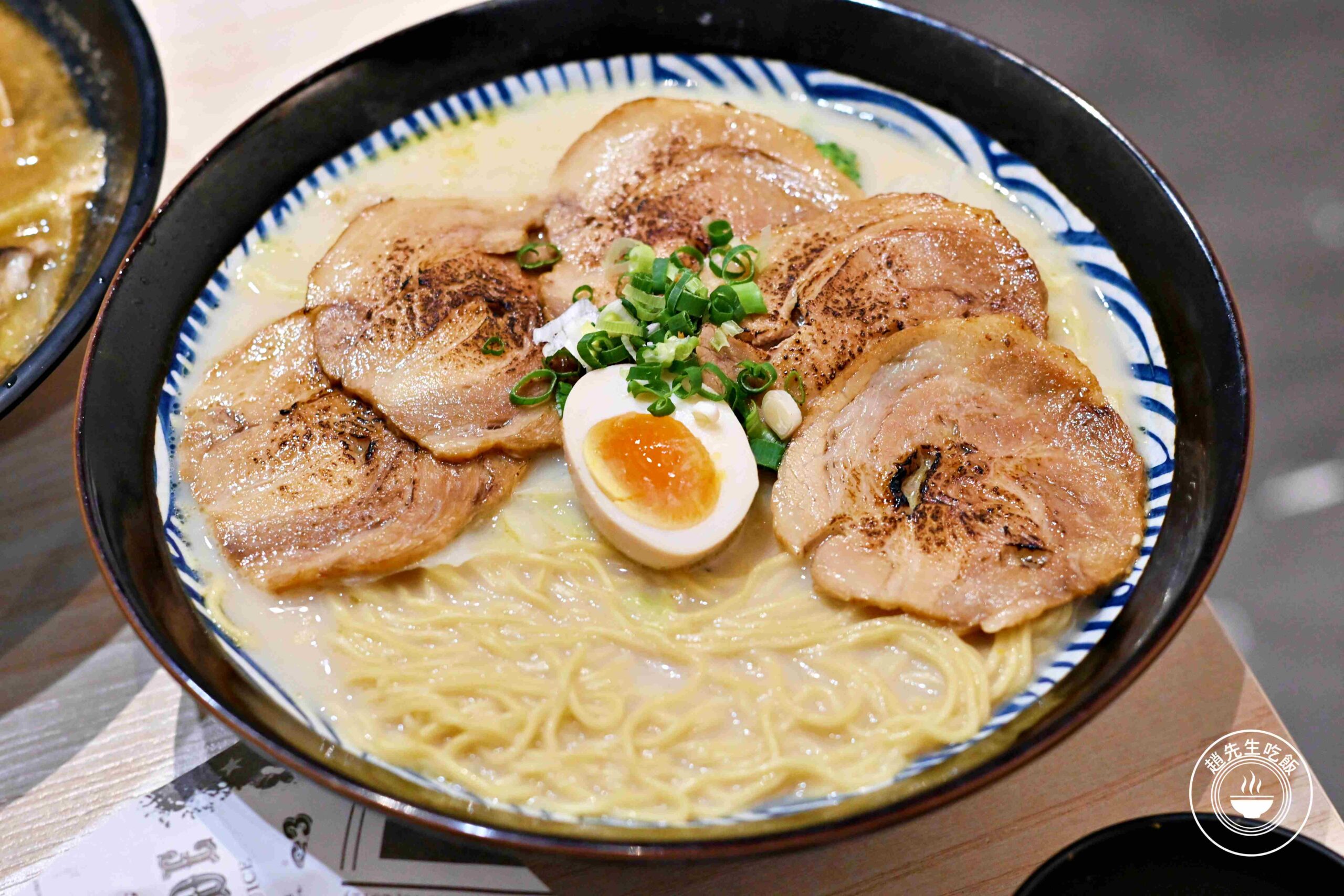 【新莊美食】二春外鍋燒專賣店，屏東排隊名店，超狂份量+每天熬煮湯頭推薦(菜單) @趙先生吃飯