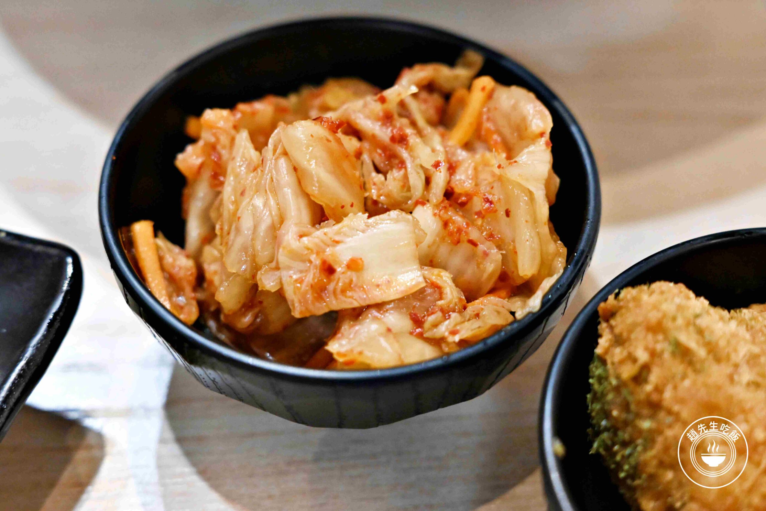 【新莊美食】二春外鍋燒專賣店，屏東排隊名店，超狂份量+每天熬煮湯頭推薦(菜單) @趙先生吃飯