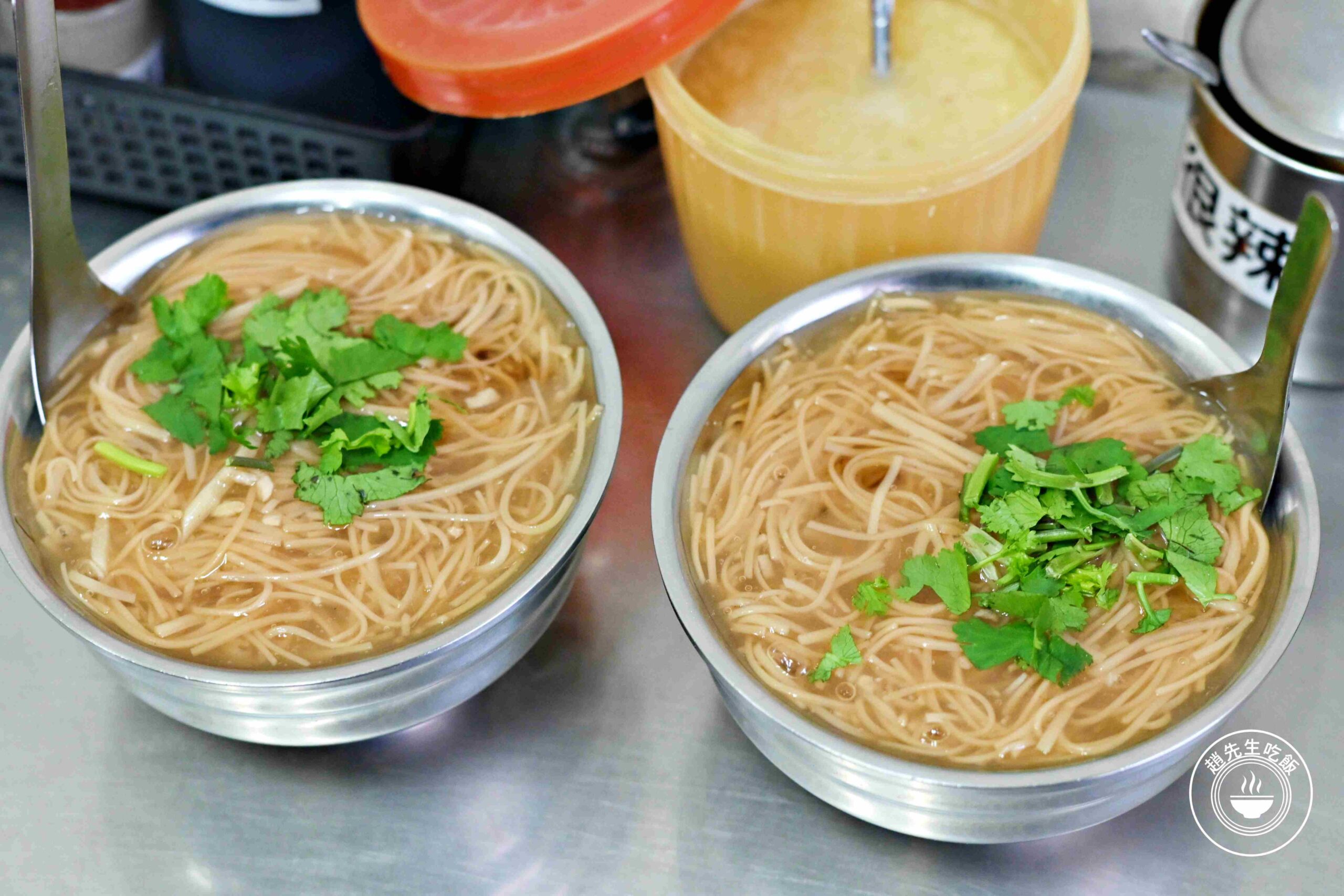 【泰山美食】全興蚵仔大腸麵線，料多實在藏碗底，評論近3000則，新北四大麵線推薦(菜單) @趙先生吃飯