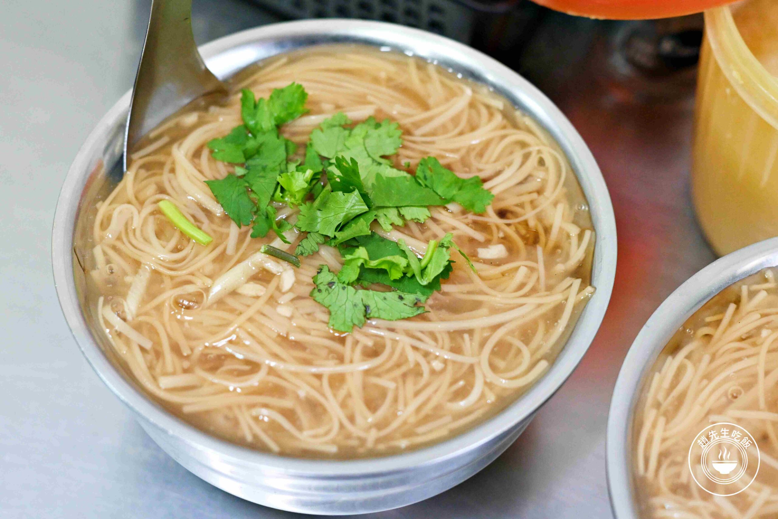 【泰山美食】全興蚵仔大腸麵線，料多實在藏碗底，評論近3000則，新北四大麵線推薦(菜單) @趙先生吃飯