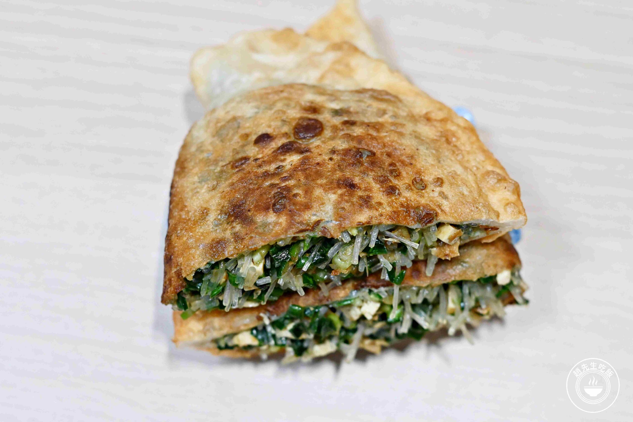 【新莊美食】吳記北平餡餅專賣店，餡餅、蘿蔔絲餅、韭菜爆汁又爆餡，每天限量推薦(菜單) @趙先生吃飯