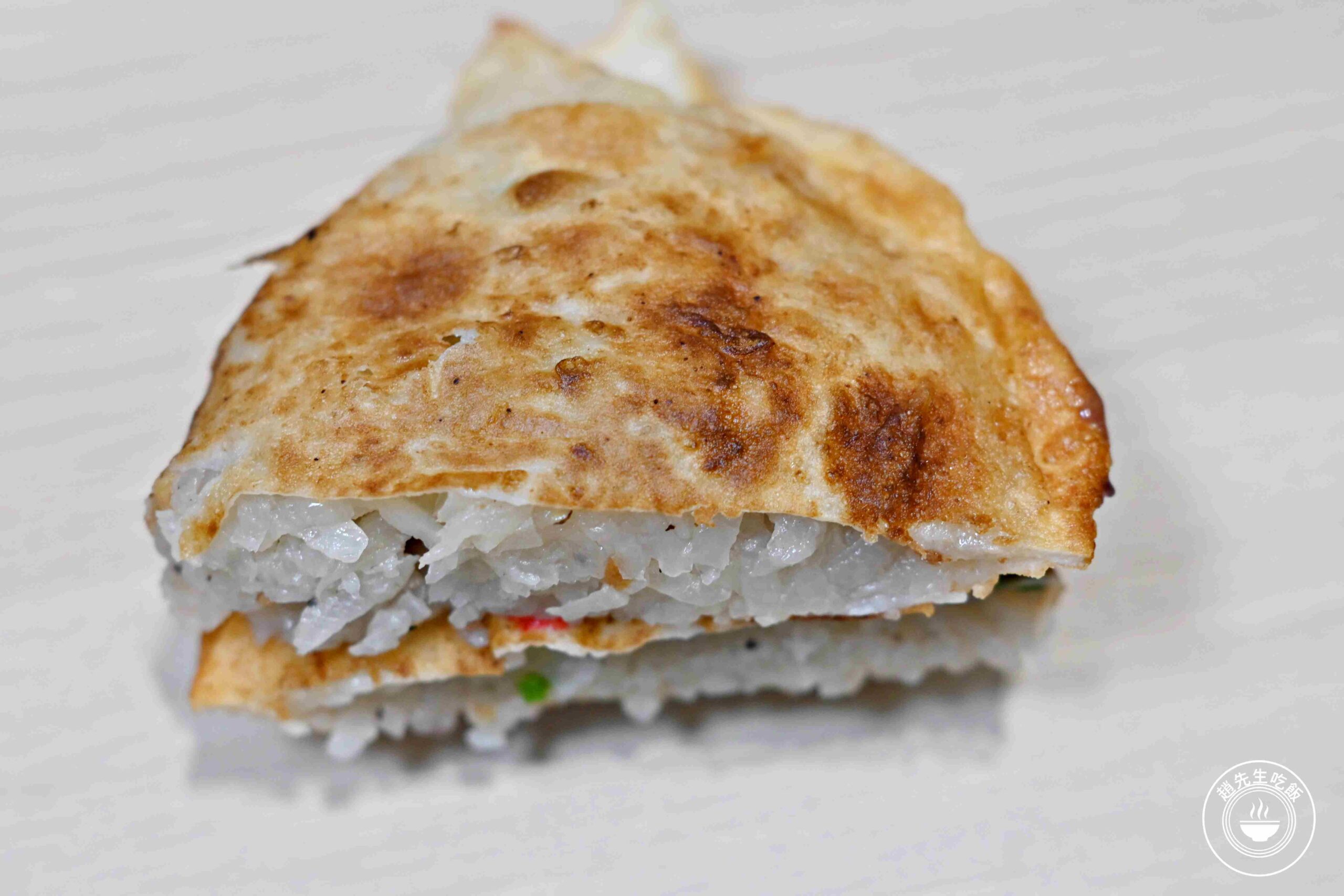 【新莊美食】吳記北平餡餅專賣店，餡餅、蘿蔔絲餅、韭菜爆汁又爆餡，每天限量推薦(菜單) @趙先生吃飯