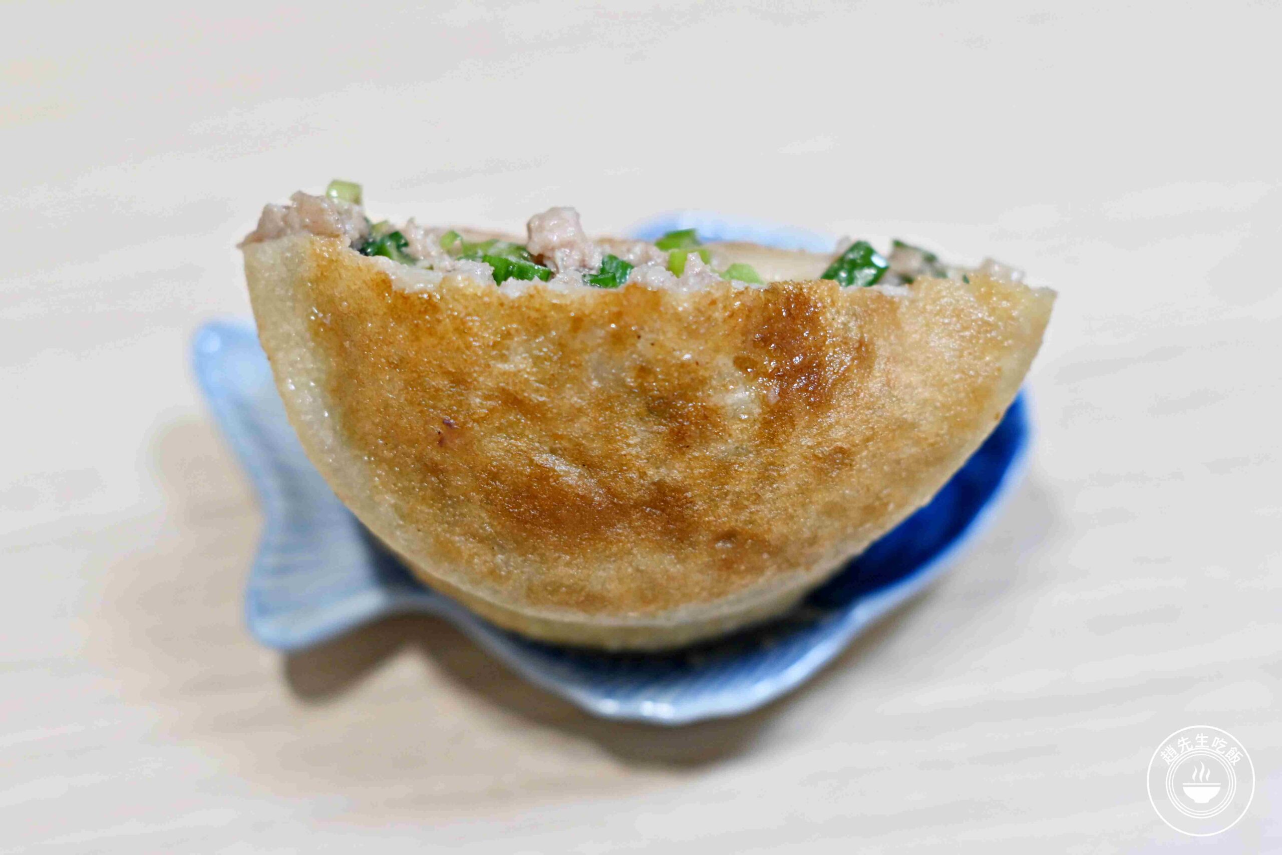 【新莊美食】吳記北平餡餅專賣店,餡餅、蘿蔔絲餅、韭菜爆汁又爆餡,每天限量推薦(菜單) @趙先生吃飯 【新莊美食】吳記北平餡餅專賣店,餡餅、蘿蔔絲餅、韭菜爆汁又爆餡,每天限量推薦(菜單) @趙先生吃飯