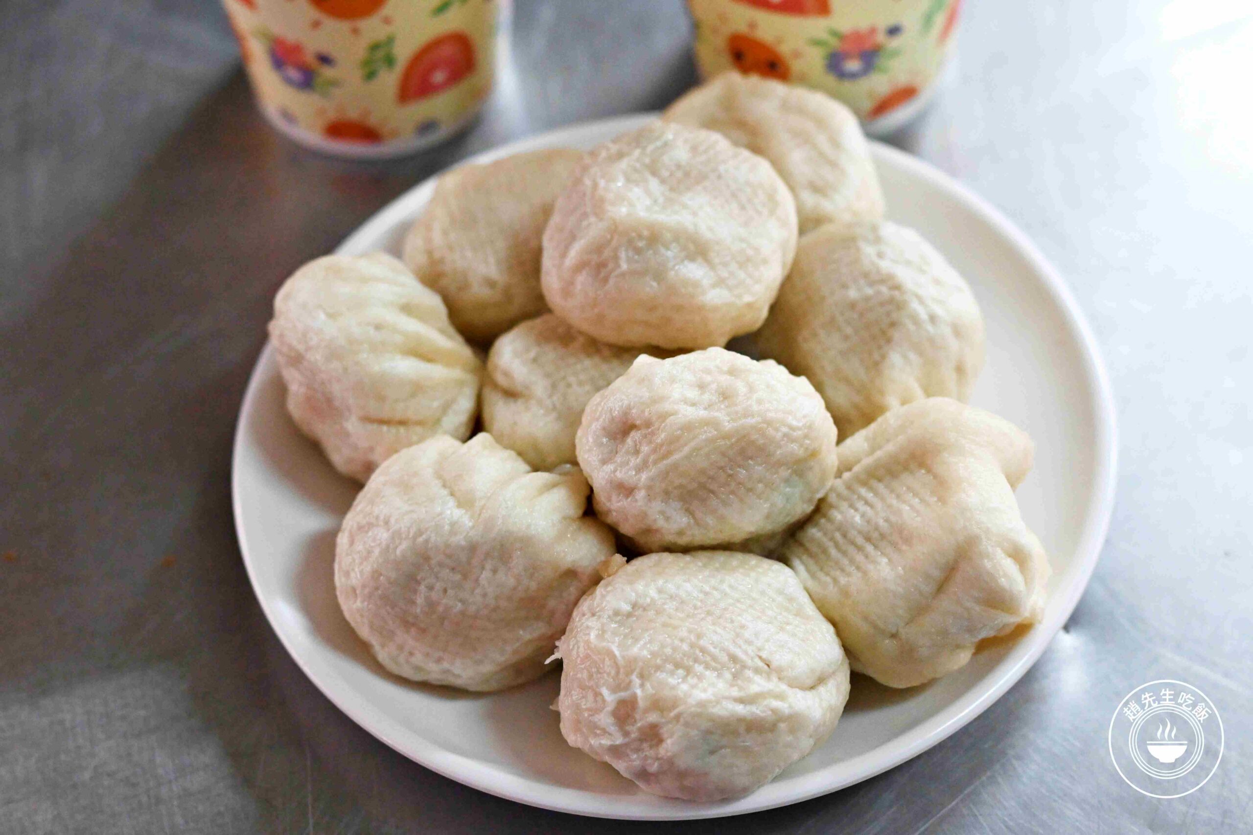 【蘆洲美食】信義豆漿，宵夜早餐這家最強！10元皮薄多汁肉餡紮實推薦(菜單) @趙先生吃飯