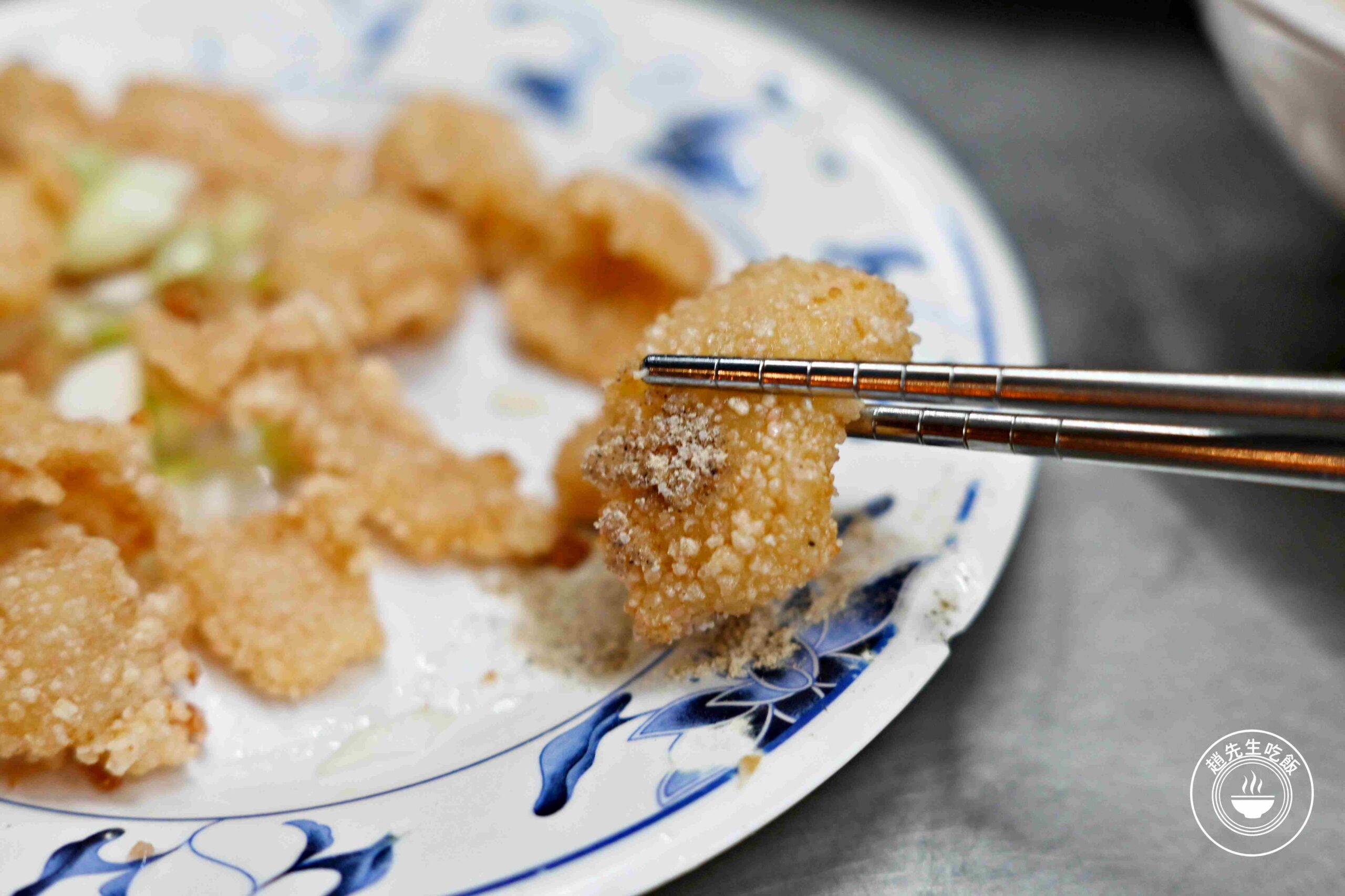 【大橋頭美食】旗魚新竹米粉，超便宜小吃！半夜還在排隊!(推薦) @趙先生吃飯