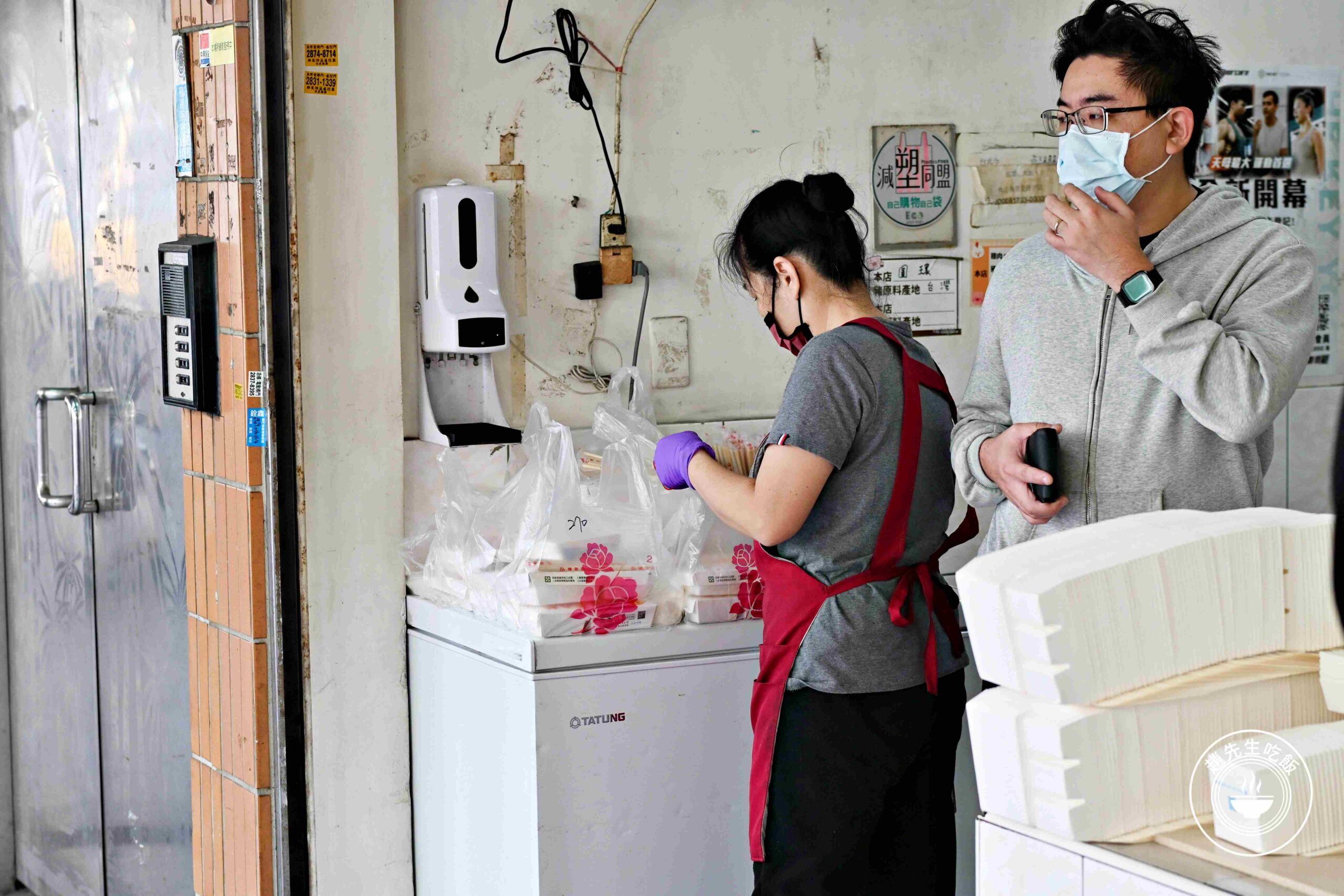 【天母美食】圓環魯肉飯，還沒開店就排隊！近千則評論的在地知名便當推薦(菜單) @趙先生吃飯