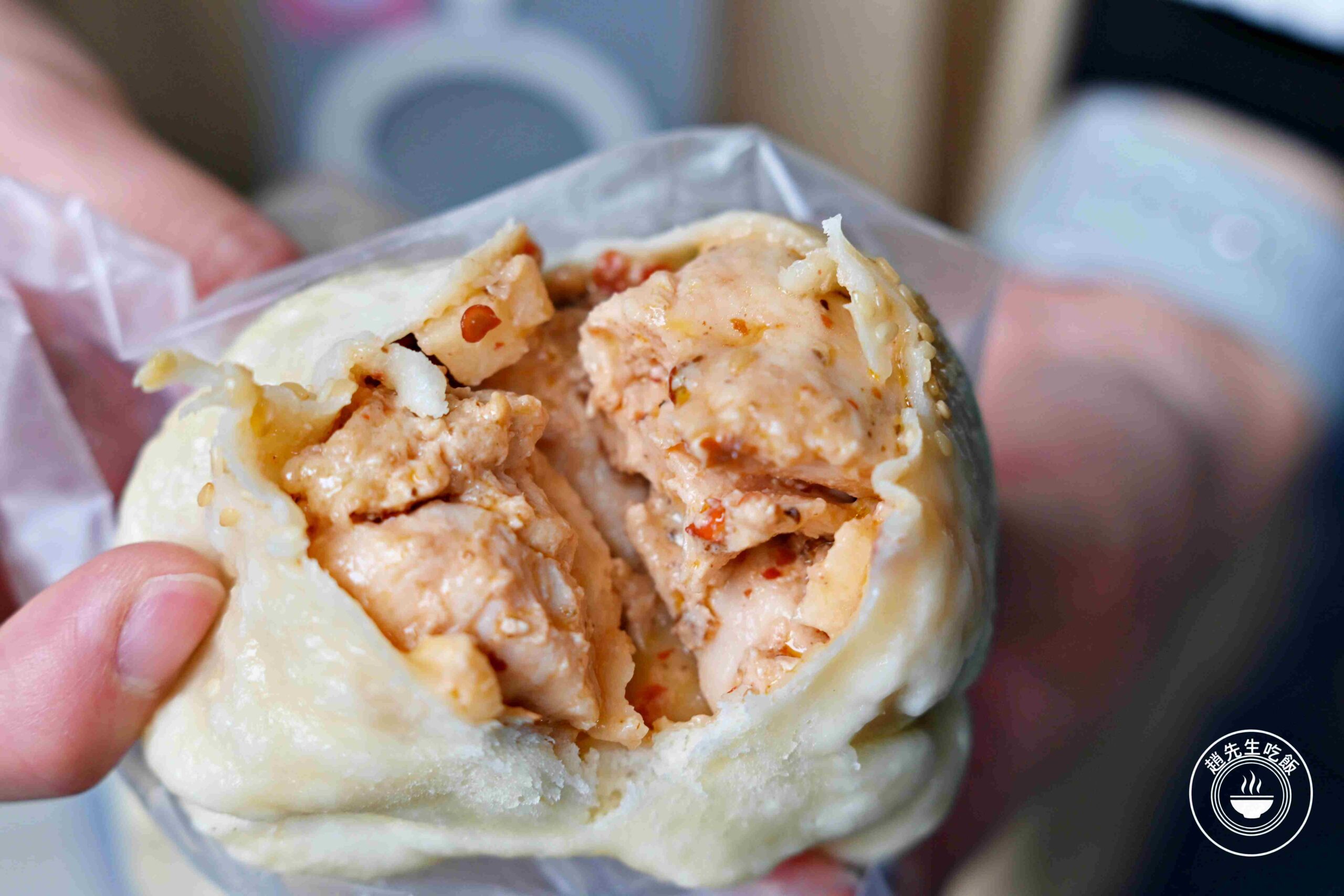 【南港美食】傳說水煎包，巷弄內的人氣排隊小吃，七種口味都好吃推薦(菜單) @趙先生吃飯