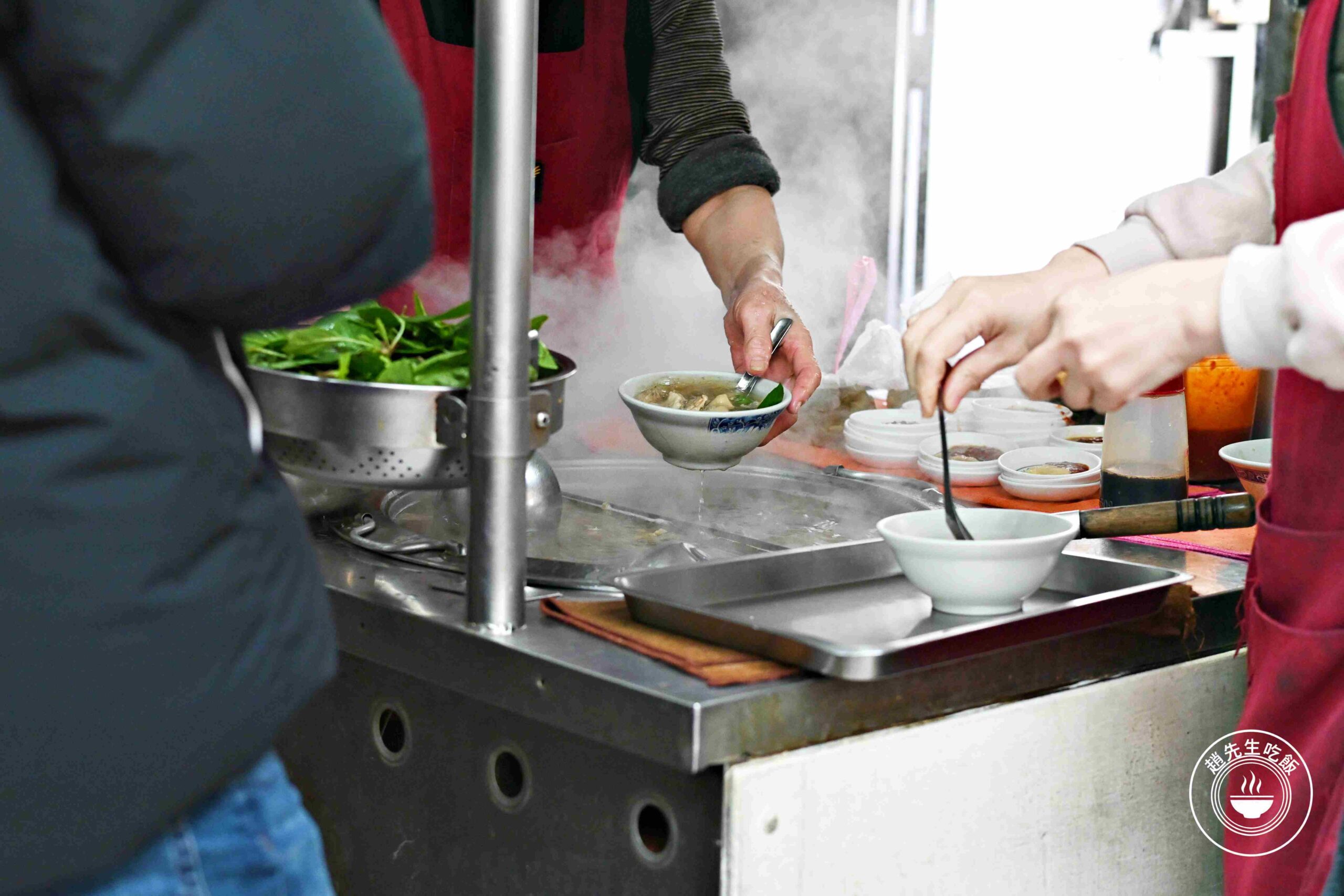 【南京三民美食】蕭家牛雜湯,滿滿一碗料多實,牛肉炒麵也爆炸強!(推薦) @趙先生吃飯 【南京三民美食】蕭家牛雜湯,滿滿一碗料多實,牛肉炒麵也爆炸強!(推薦) @趙先生吃飯