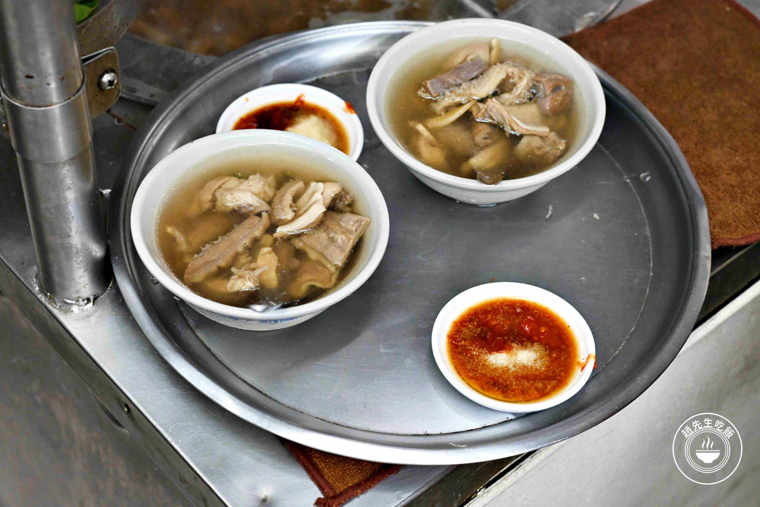 【南京三民美食】蕭家牛雜湯,滿滿一碗料多實,牛肉炒麵也爆炸強!(推薦) @趙先生吃飯 【南京三民美食】蕭家牛雜湯,滿滿一碗料多實,牛肉炒麵也爆炸強!(推薦) @趙先生吃飯