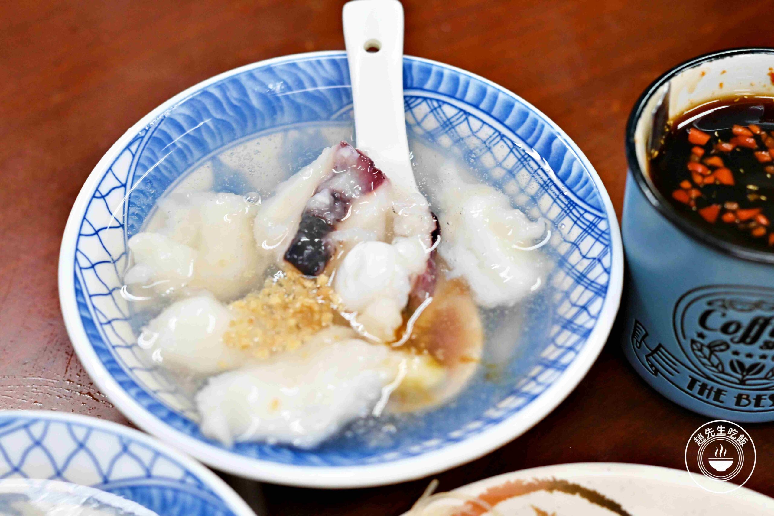 【內湖美食】牛閣精緻麵館-內科店，(二訪)文德港墘牛肉麵推薦！(菜單) @趙先生吃飯