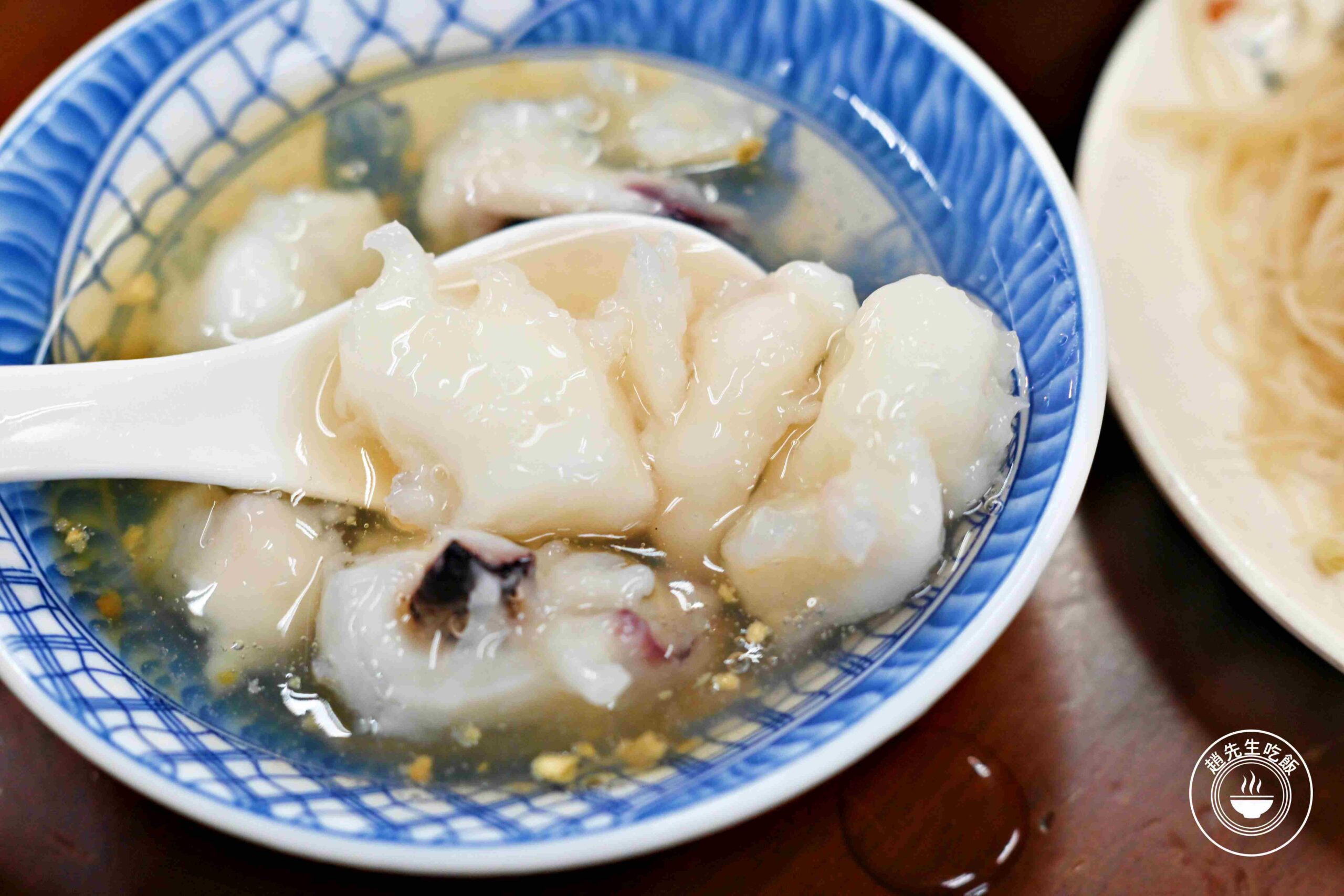 【三重美食】曾記花枝羹，在地50年老店，每一口都是厚實花枝，還可以加湯推薦(菜單) @趙先生吃飯
