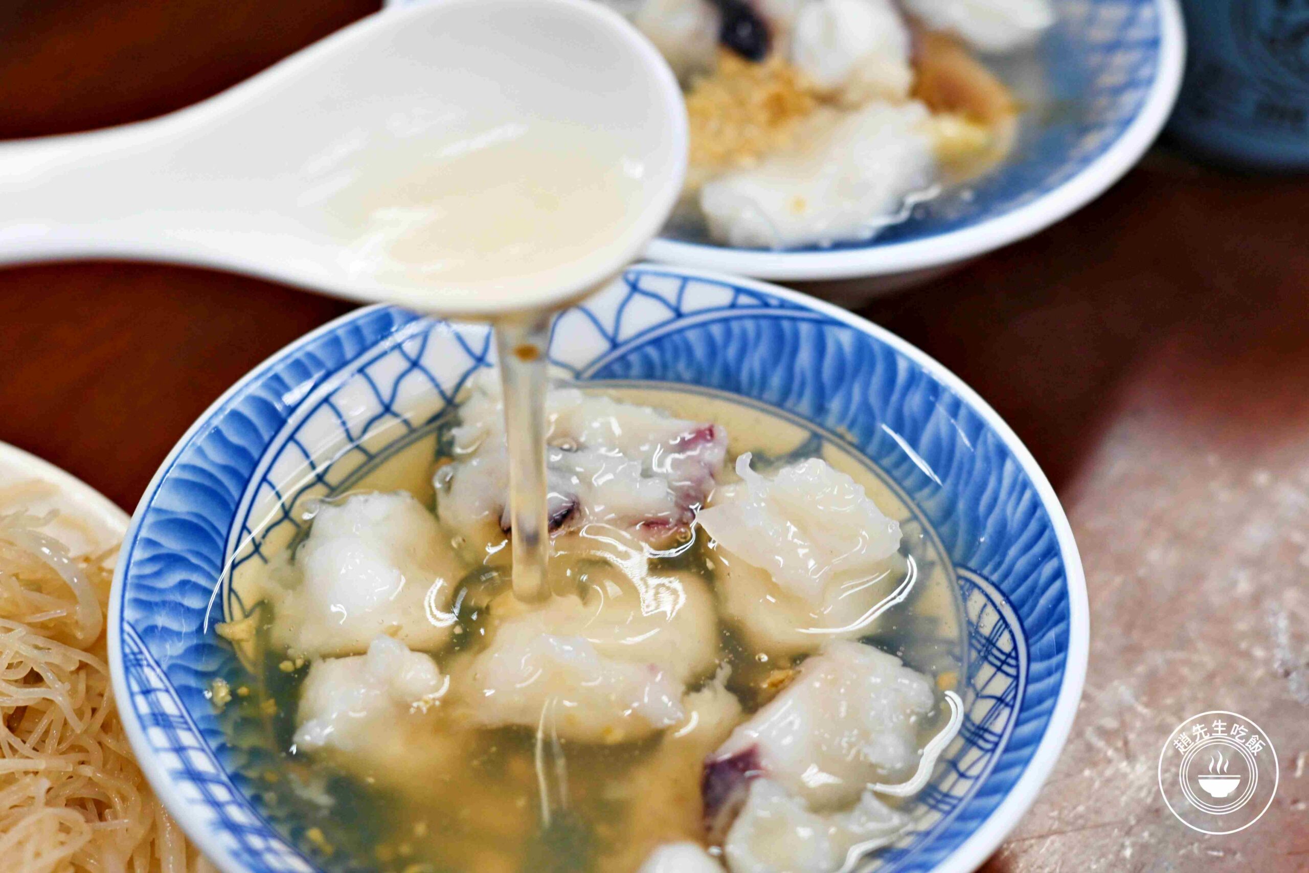 【三重美食】曾記花枝羹，在地50年老店，每一口都是厚實花枝，還可以加湯推薦(菜單) @趙先生吃飯