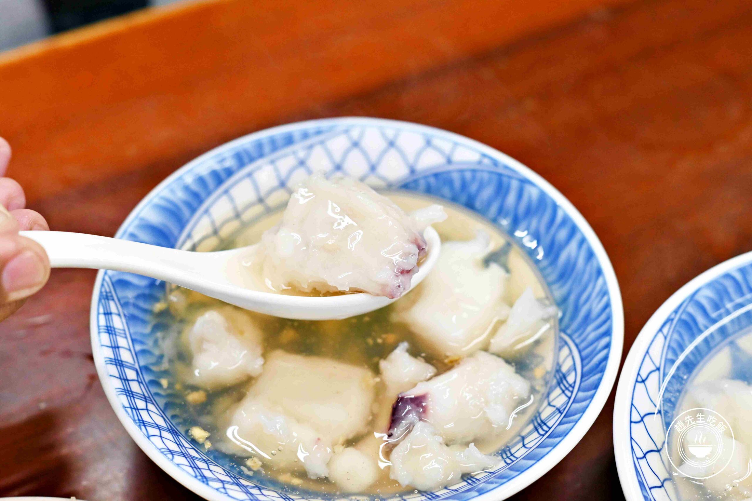 【三重美食】曾記花枝羹，在地50年老店，每一口都是厚實花枝，還可以加湯推薦(菜單) @趙先生吃飯