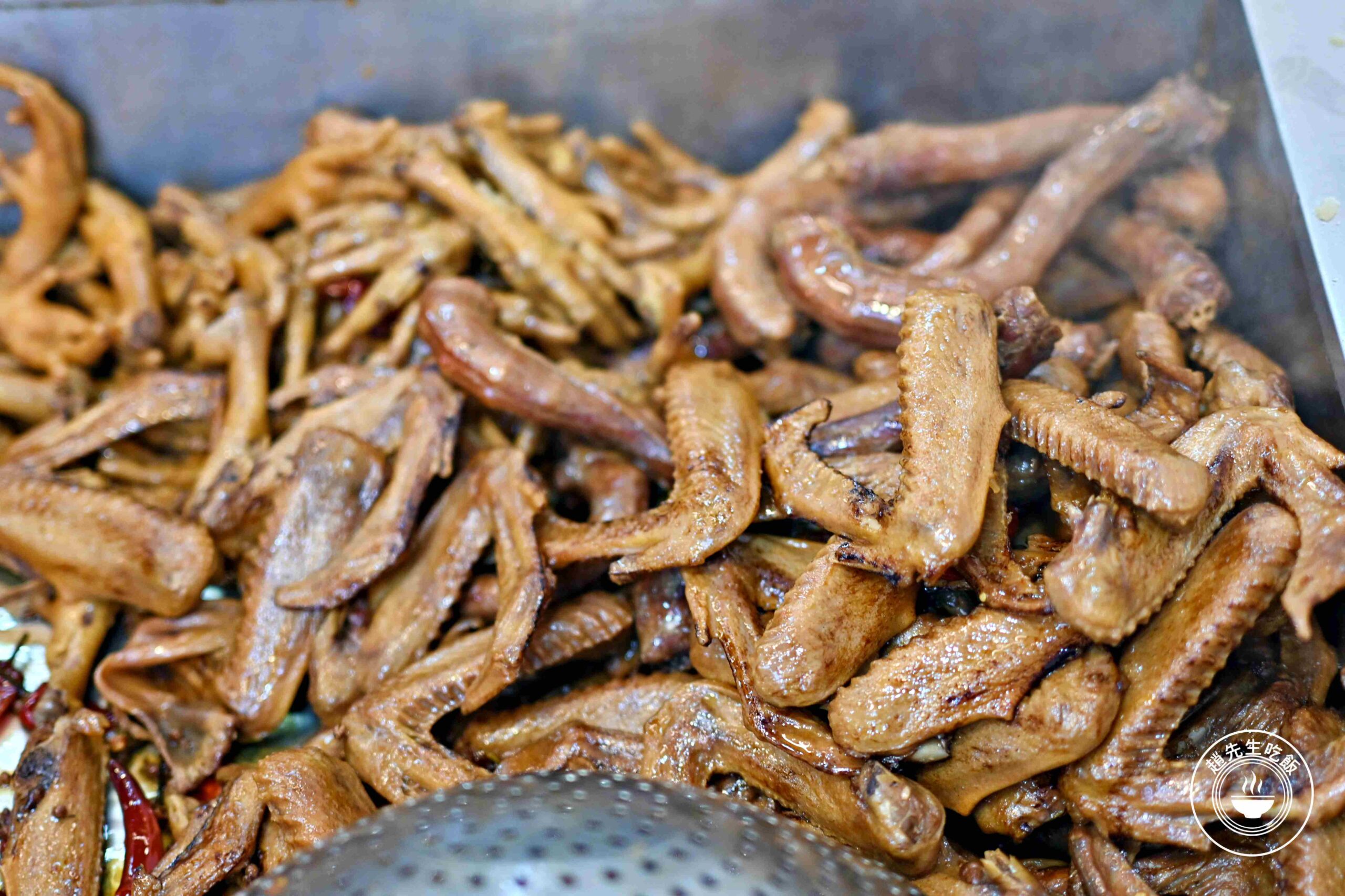 【三重美食】追蕾醬香黑鴨，隱藏版四川冷滷味，醬料、調味超強推薦(菜單) @趙先生吃飯
