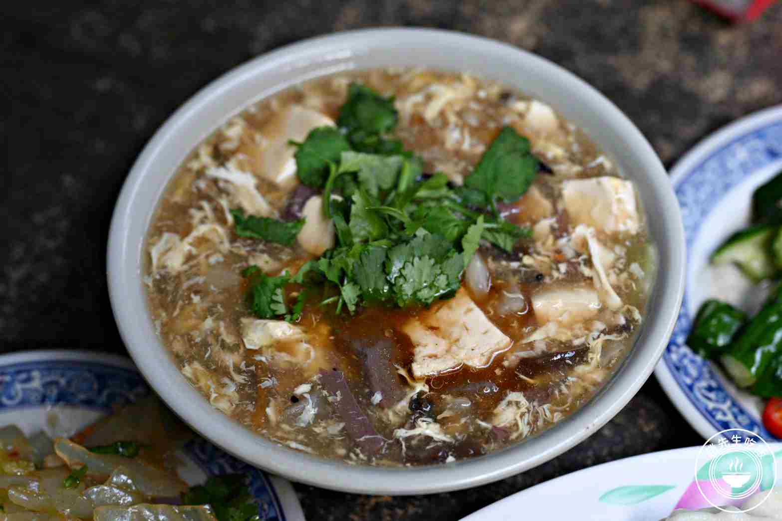 【南機場美食】阿亮水餃，招牌手工厚皮餃子好吃，牛肉捲餅更讓人驚艷推薦(菜單) @趙先生吃飯