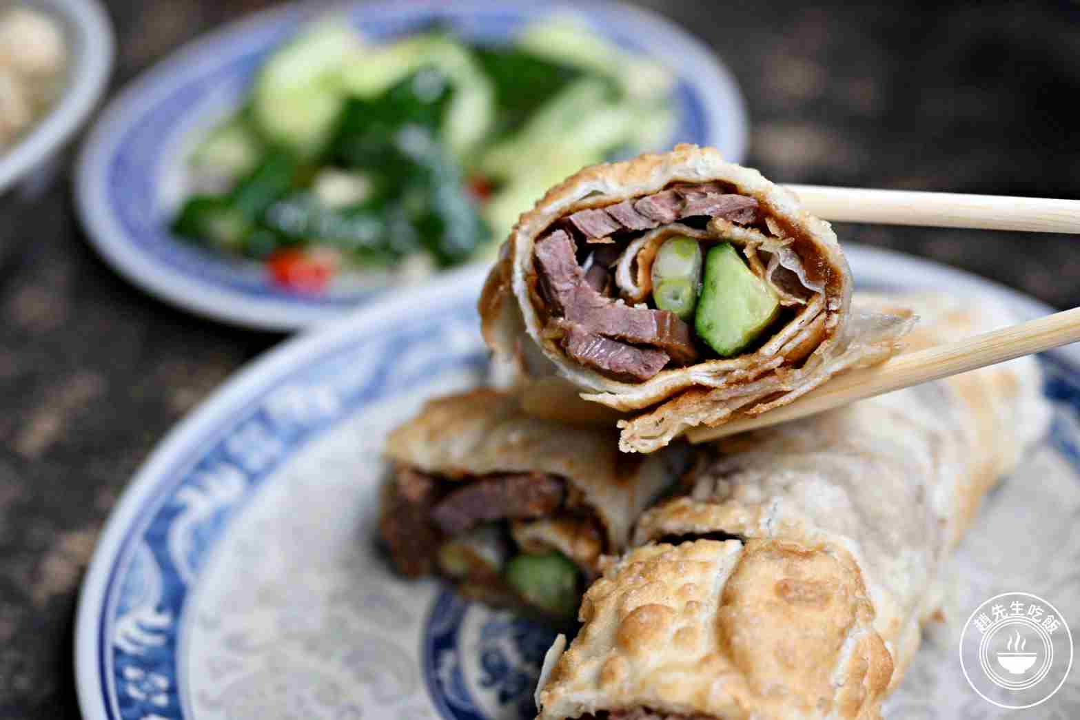 【南機場美食】阿亮水餃，招牌手工厚皮餃子好吃，牛肉捲餅更讓人驚艷推薦(菜單) @趙先生吃飯
