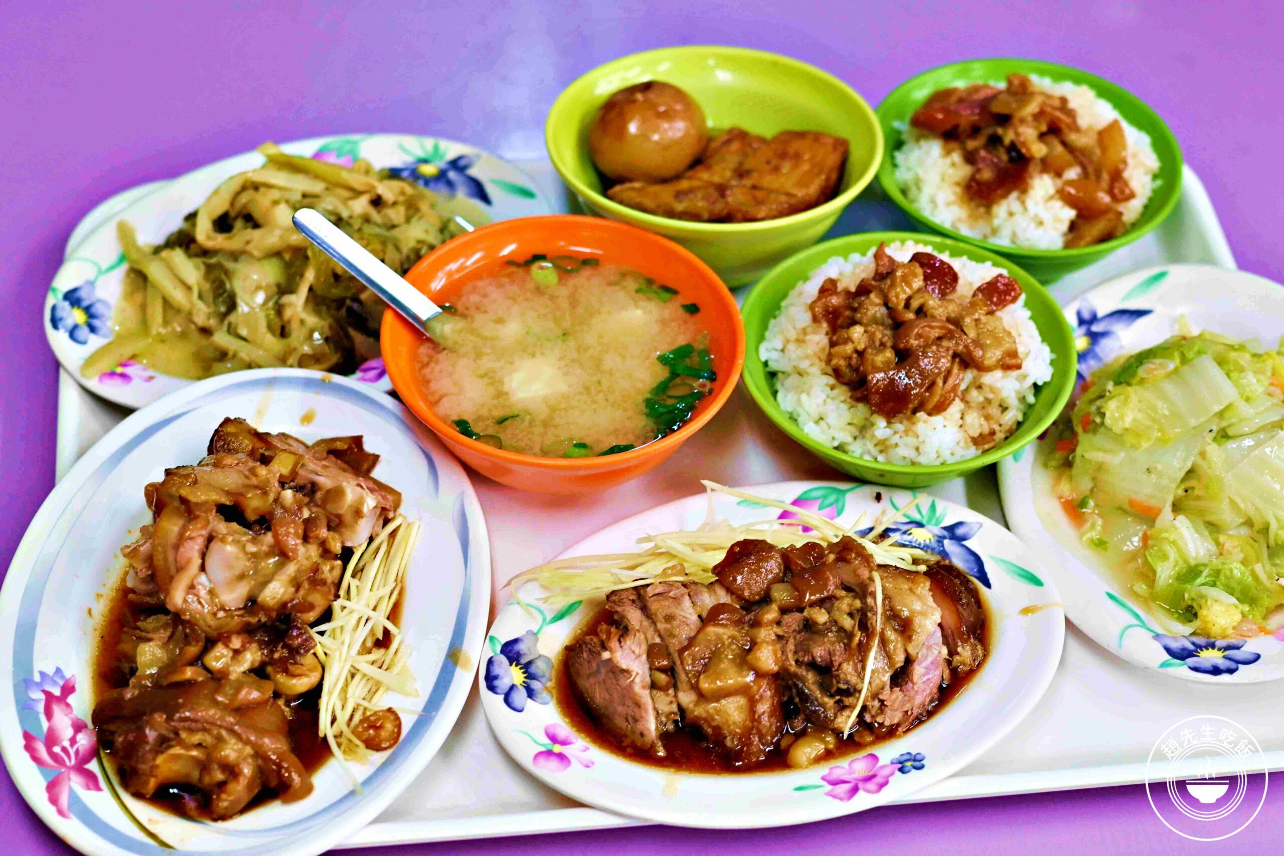 【三重平價美食】日升小吃｜麵食湯品不漲價，在地人默默吃十年！（完整菜單） @趙先生吃飯