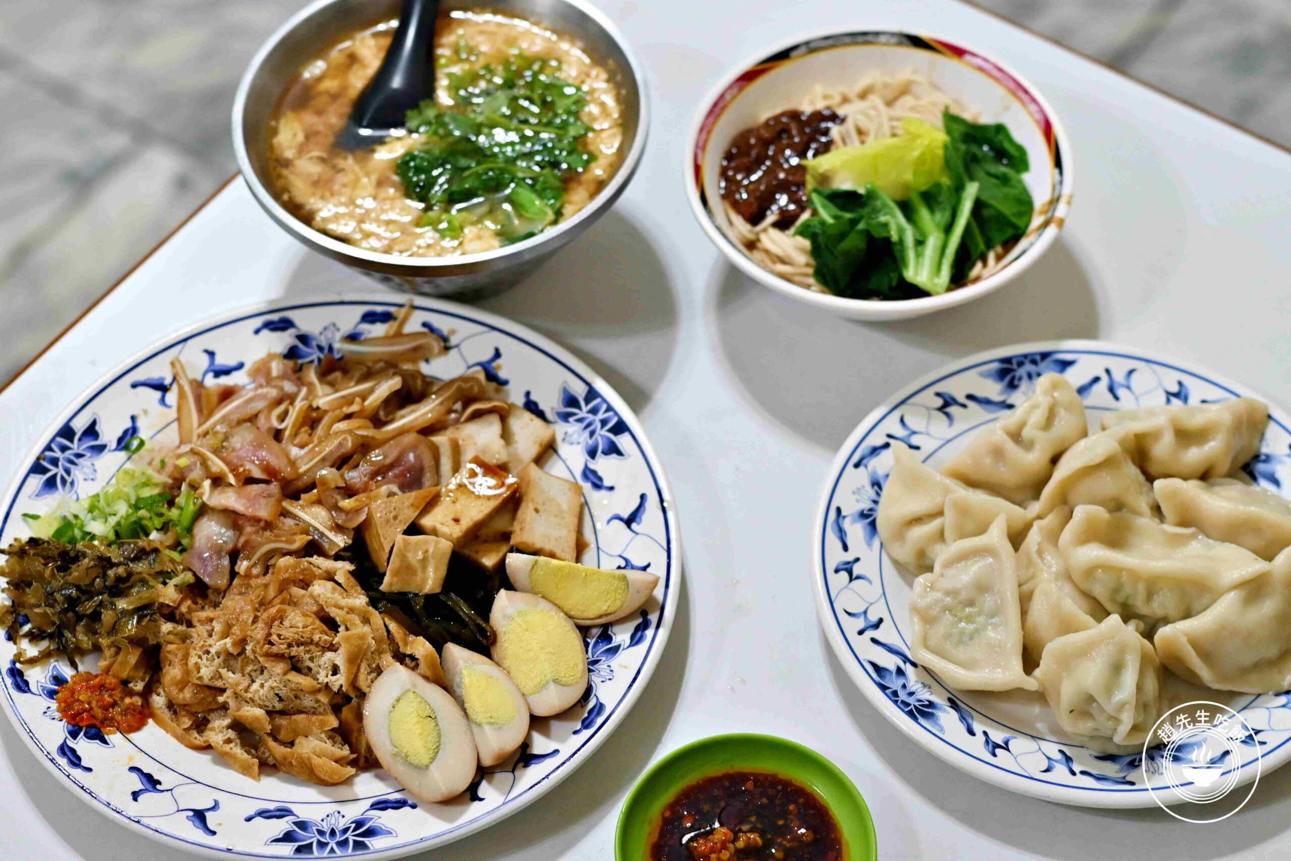 【南港美食】老眷村煎餅，巷弄的排隊店，大單直接訂兩百個高麗菜、紅豆超推薦(推薦) @趙先生吃飯