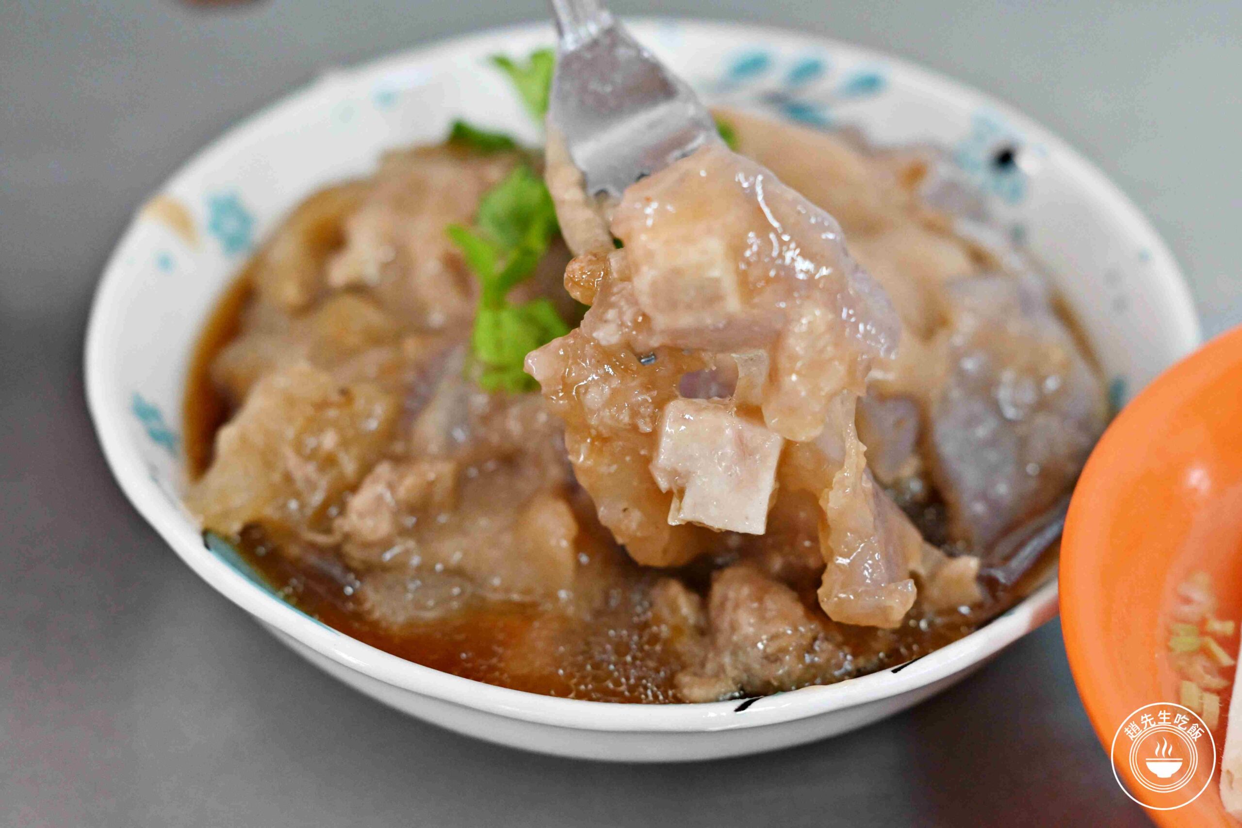 【永安市場美食】30年老店北斗肉圓，高評價，一份兩顆超飽足，清甜湯頭推薦(菜單) @趙先生吃飯