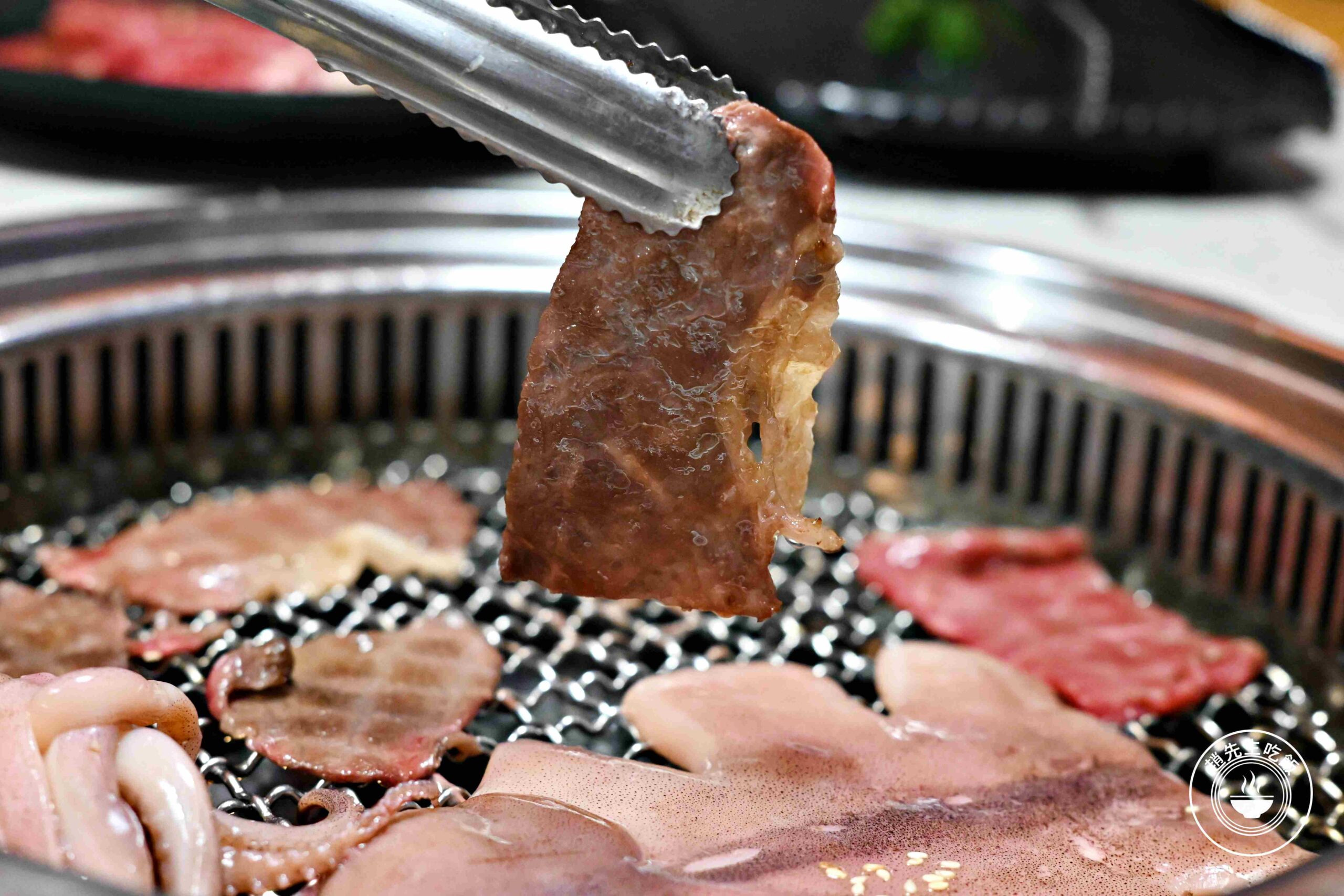 【新莊美食】Oh ! Yaki 精緻燒肉吃到飽-新莊店，16oz牛排、M9和牛隨你吃推薦(菜單) @趙先生吃飯