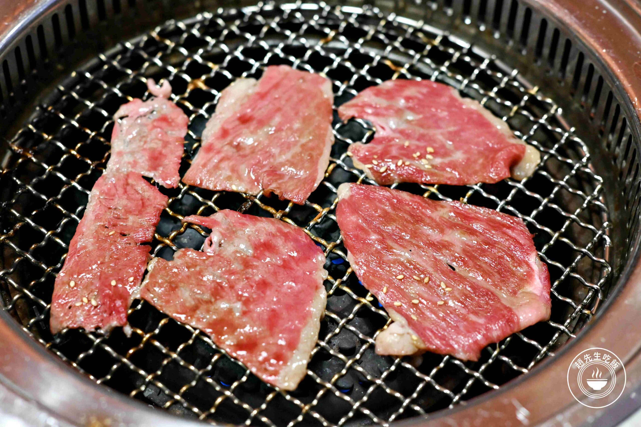 【新莊美食】Oh ! Yaki 精緻燒肉吃到飽-新莊店，16oz牛排、M9和牛隨你吃推薦(菜單) @趙先生吃飯