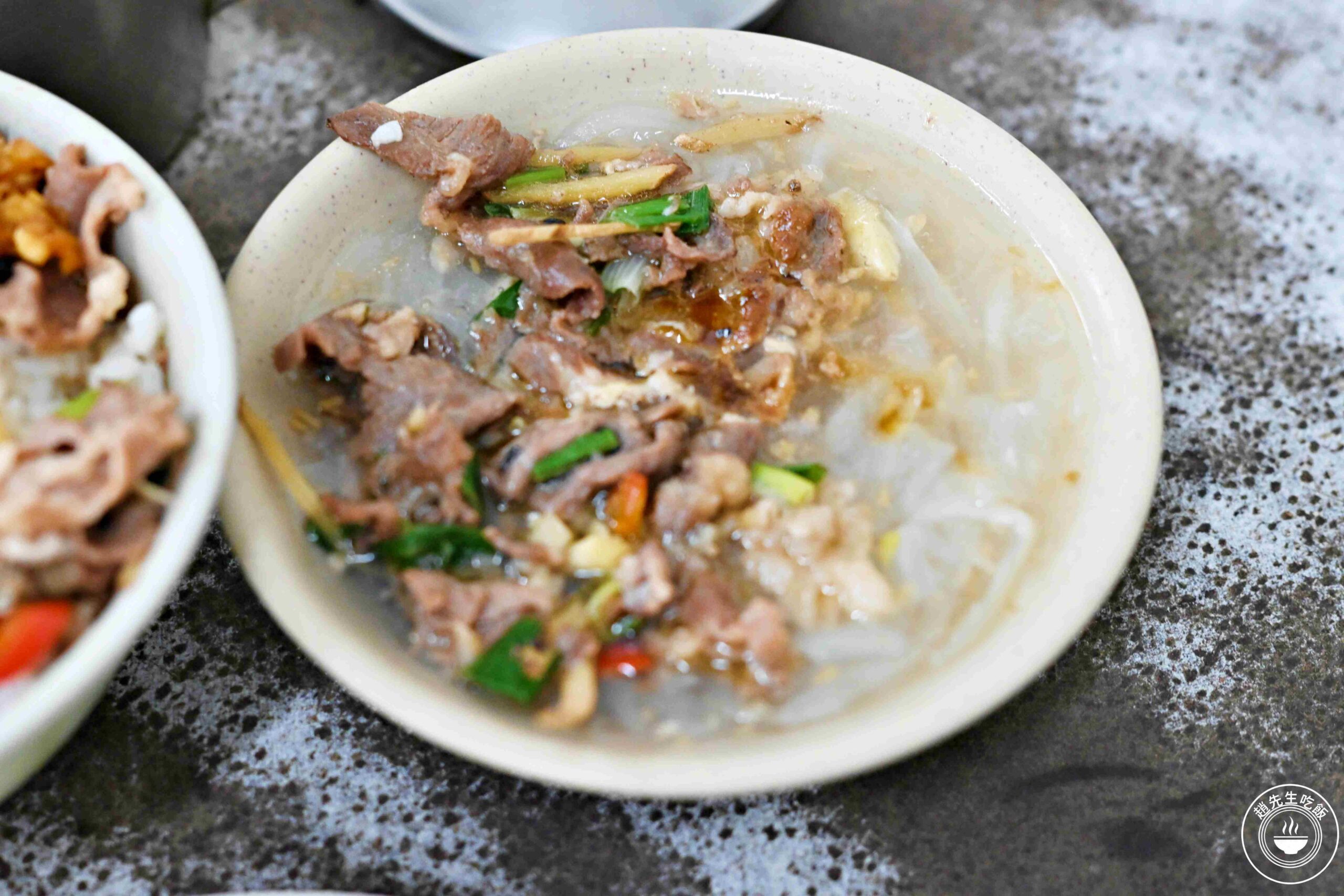 【新莊美食】新莊羊肉榮，1500則好評，很多人早餐午餐下午茶都在吃，羊肉極強(菜單) @趙先生吃飯