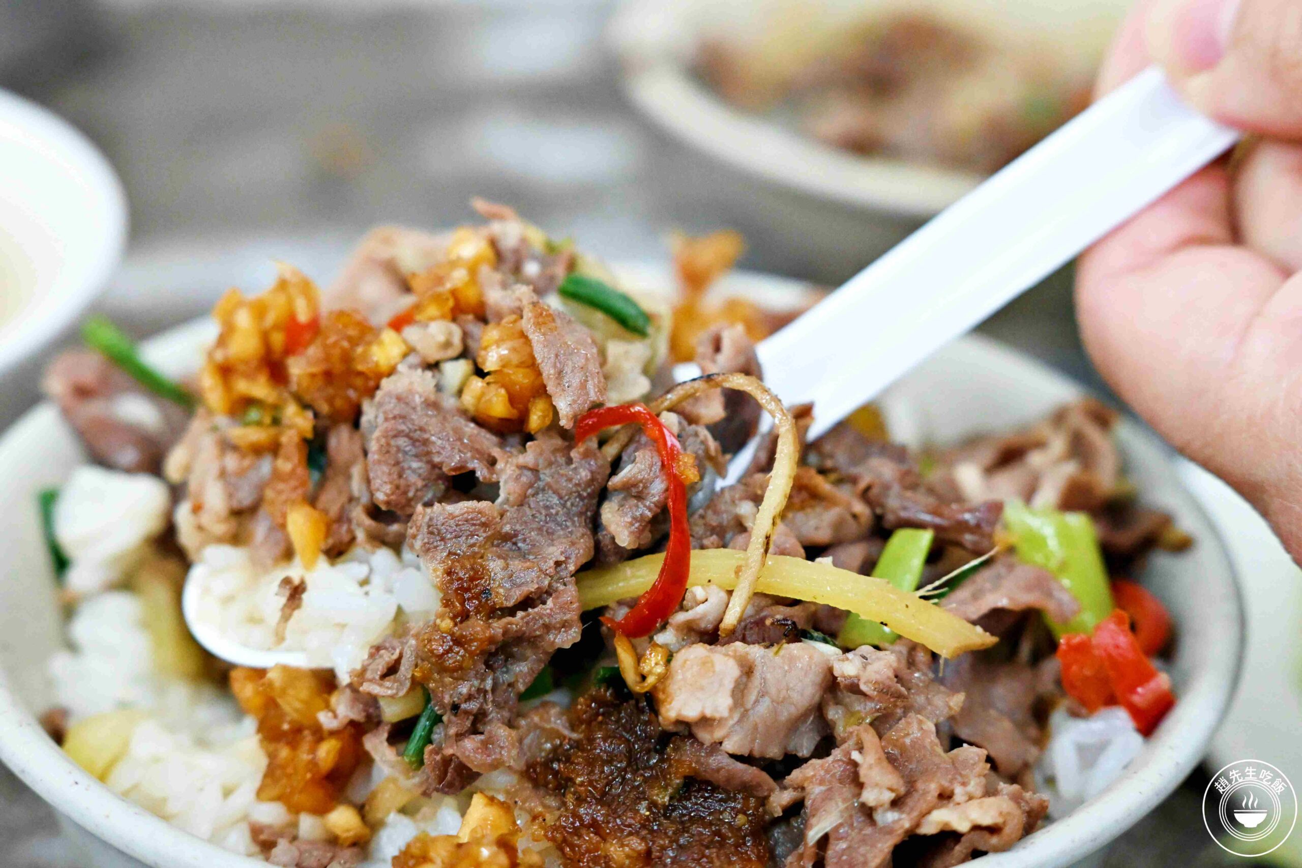 【新莊美食】新莊羊肉榮，1500則好評，很多人早餐午餐下午茶都在吃，羊肉極強(菜單) @趙先生吃飯