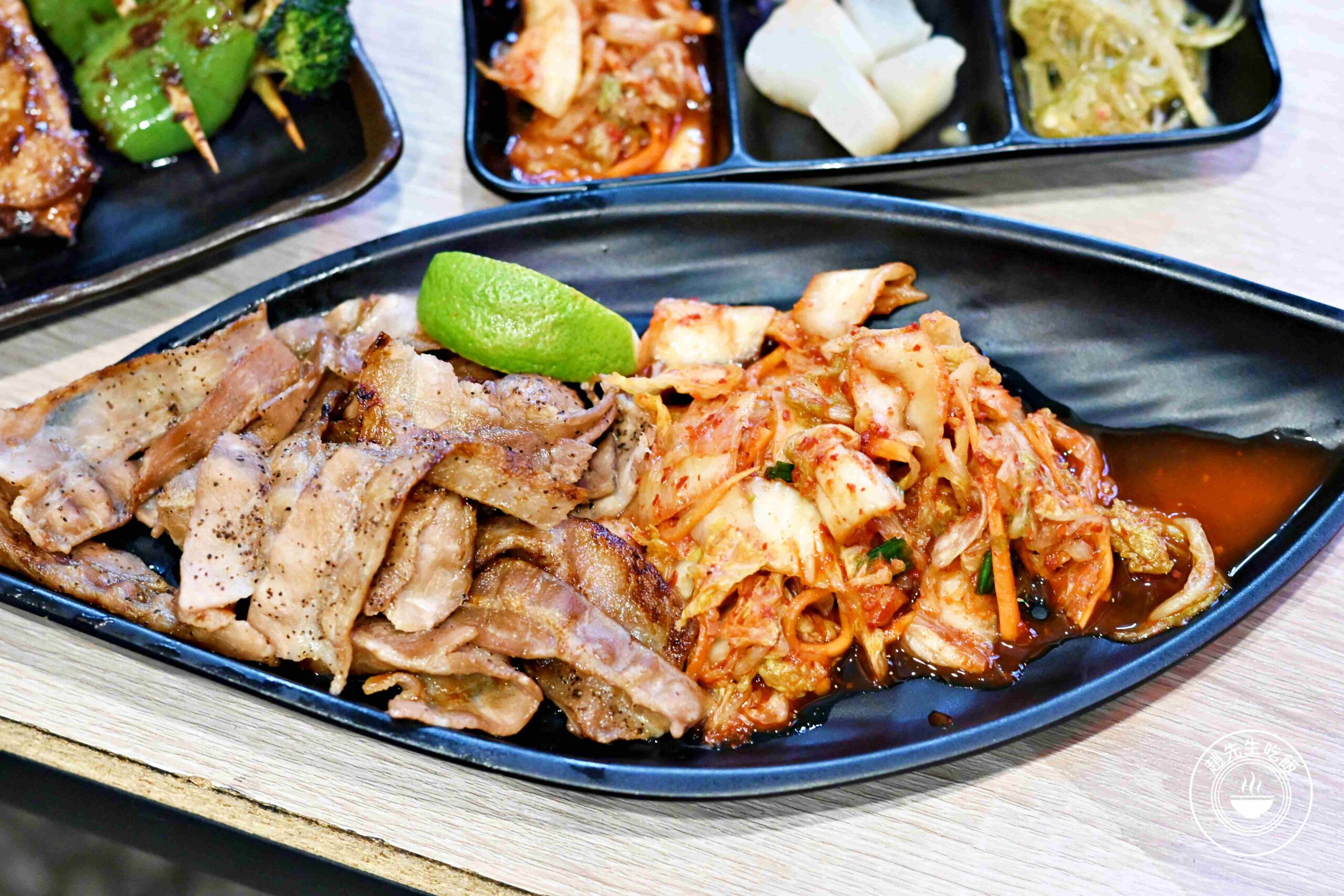 【新莊美食】柒息地串燒居酒屋新莊中華店，五小時熬煮的靈魂烤肉醬超強推薦(菜單) @趙先生吃飯