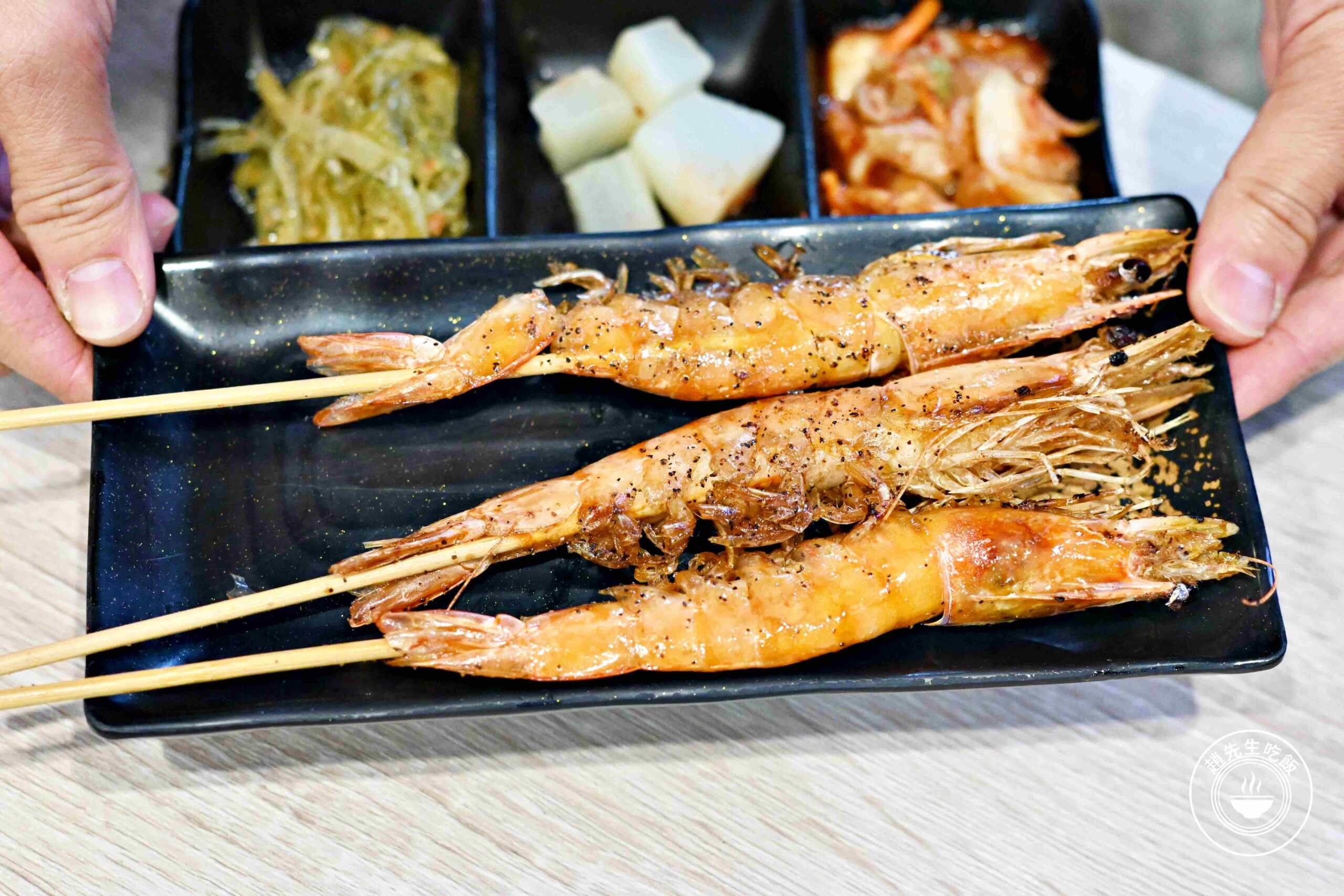 【新莊美食】柒息地串燒居酒屋新莊中華店，五小時熬煮的靈魂烤肉醬超強推薦(菜單) @趙先生吃飯