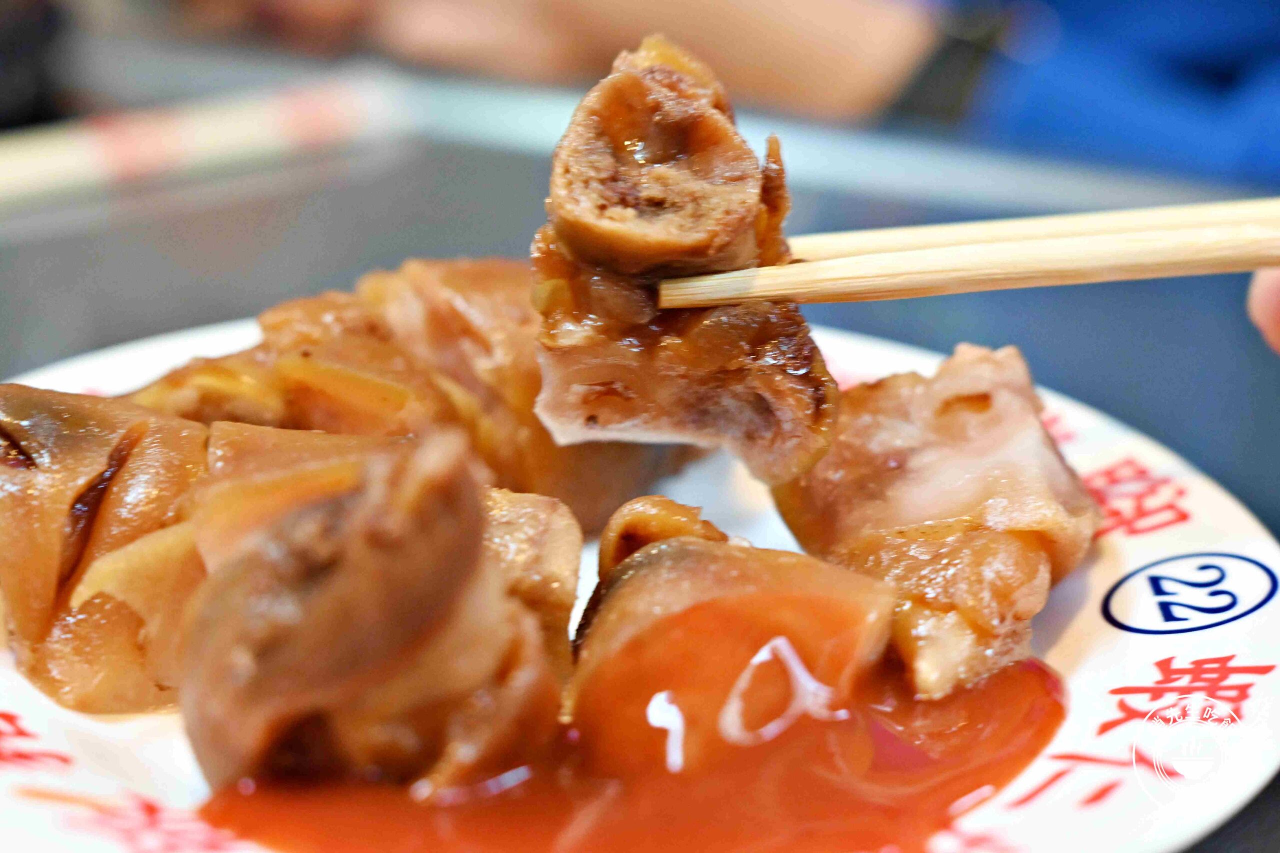 【基隆美食】基隆廟口22號蝦仁羹 豬腳，超強滷肉飯配豬腳加蝦仁羹極棒(菜單) @趙先生吃飯