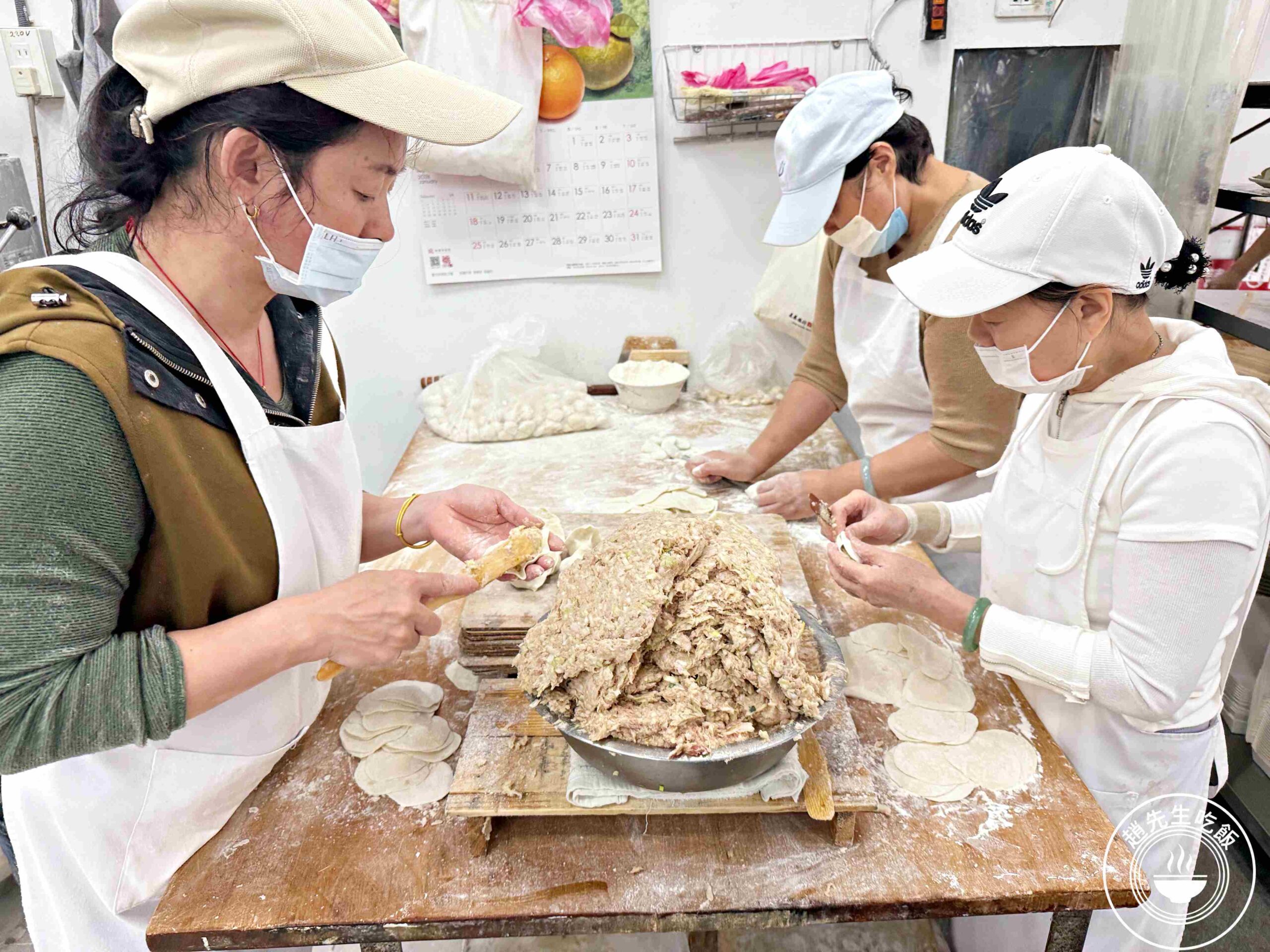 【南機場美食】阿亮水餃，招牌手工厚皮餃子好吃，牛肉捲餅更讓人驚艷推薦(菜單) @趙先生吃飯