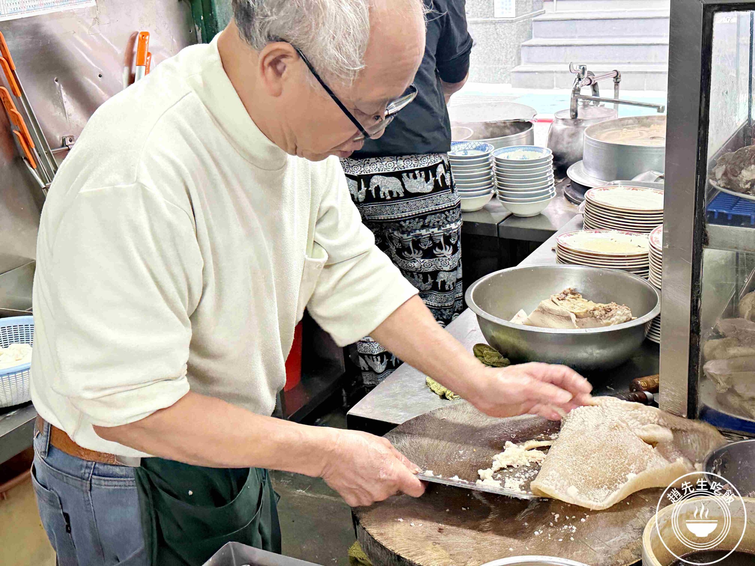 【蘆洲美食】蘆洲大廟口切仔麵，500碗得獎名店！百元有找高CP值推薦(菜單) @趙先生吃飯