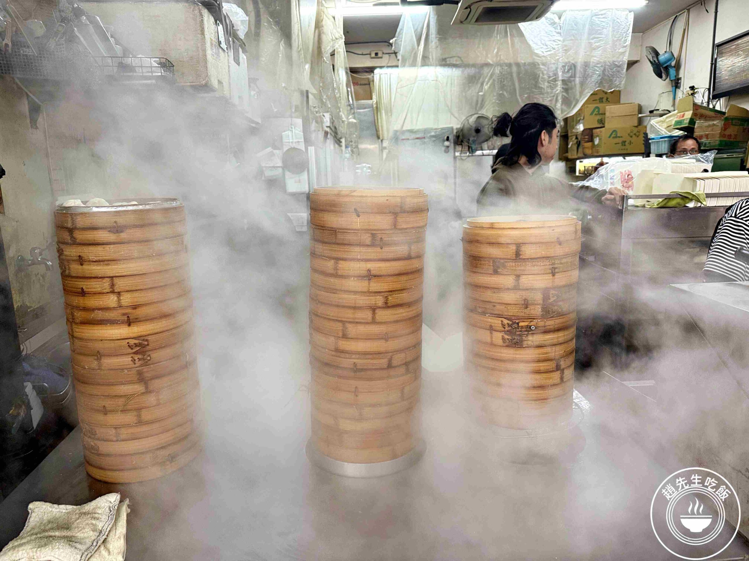 【蘆洲美食】信義豆漿，宵夜早餐這家最強！10元皮薄多汁肉餡紮實推薦(菜單) @趙先生吃飯
