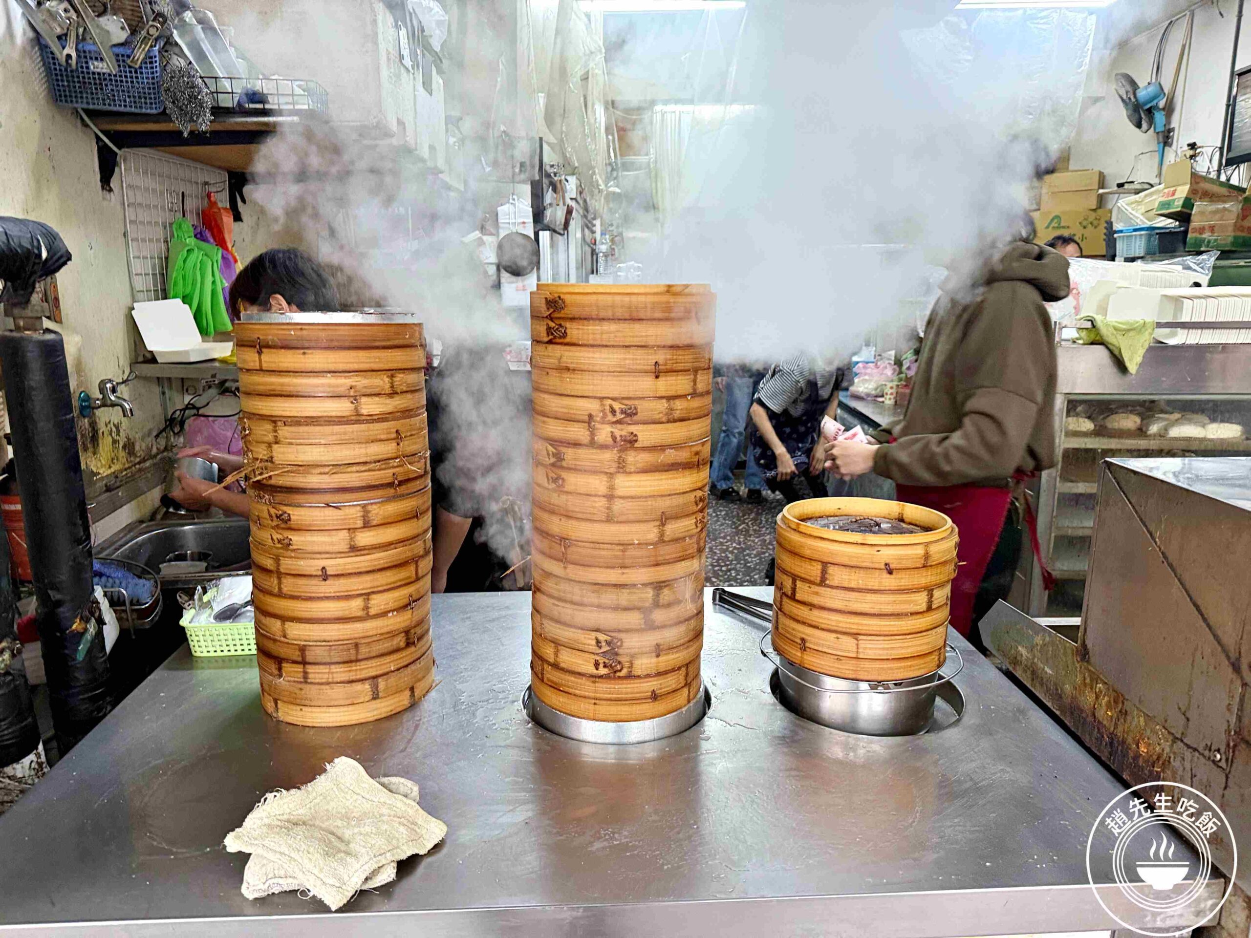 【蘆洲美食】信義豆漿，宵夜早餐這家最強！10元皮薄多汁肉餡紮實推薦(菜單) @趙先生吃飯
