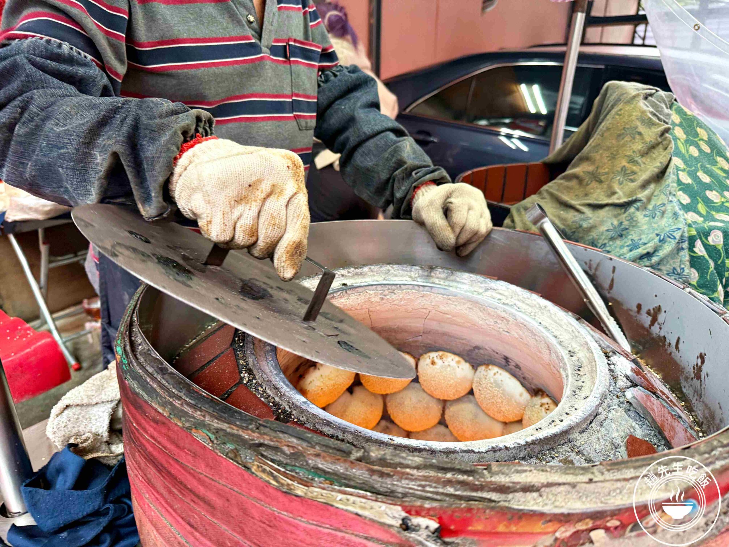 【蘆洲美食】海伯胡椒餅，巷弄隱藏版炭烤爆蔥爆肉，必吃胡椒餅推薦(菜單) @趙先生吃飯
