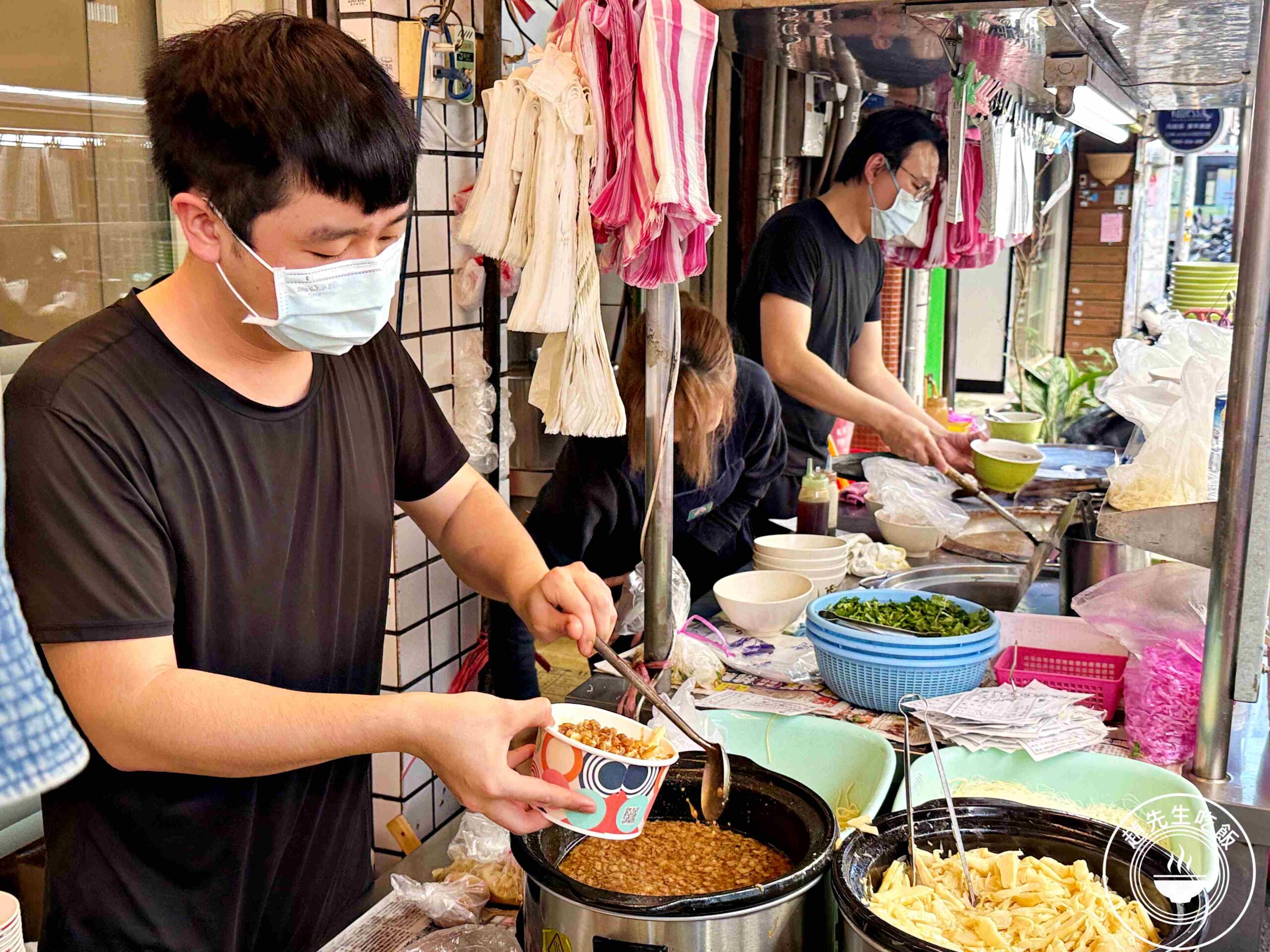【東門美食】東門赤肉羹，不裹厚粉的豬後腿肉羹超有咬勁推薦(菜單) @趙先生吃飯