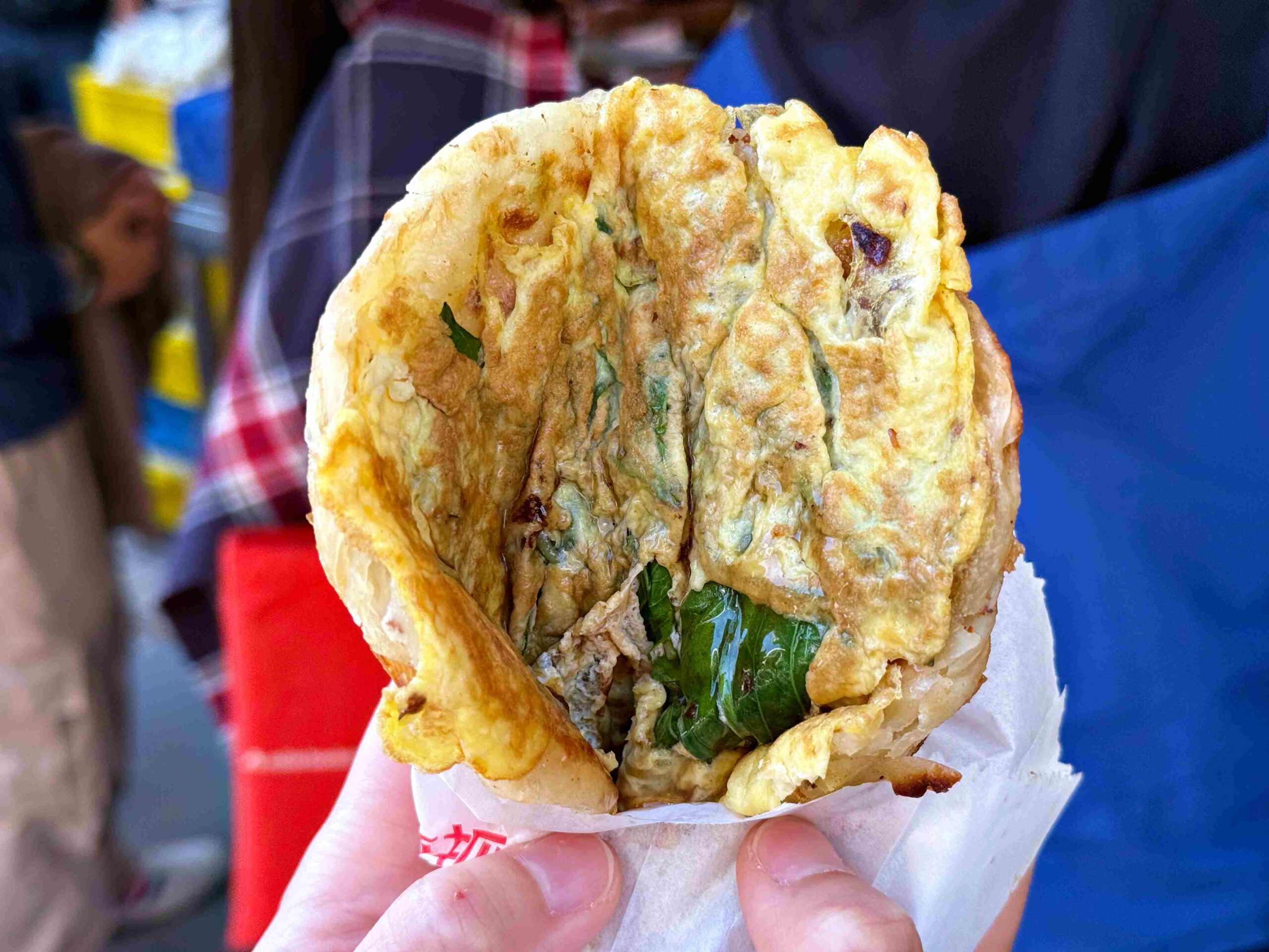 【永康街美食】天津蔥抓餅，排隊名店超強好吃只要30元，很多人一次買10份推薦(菜單) @趙先生吃飯