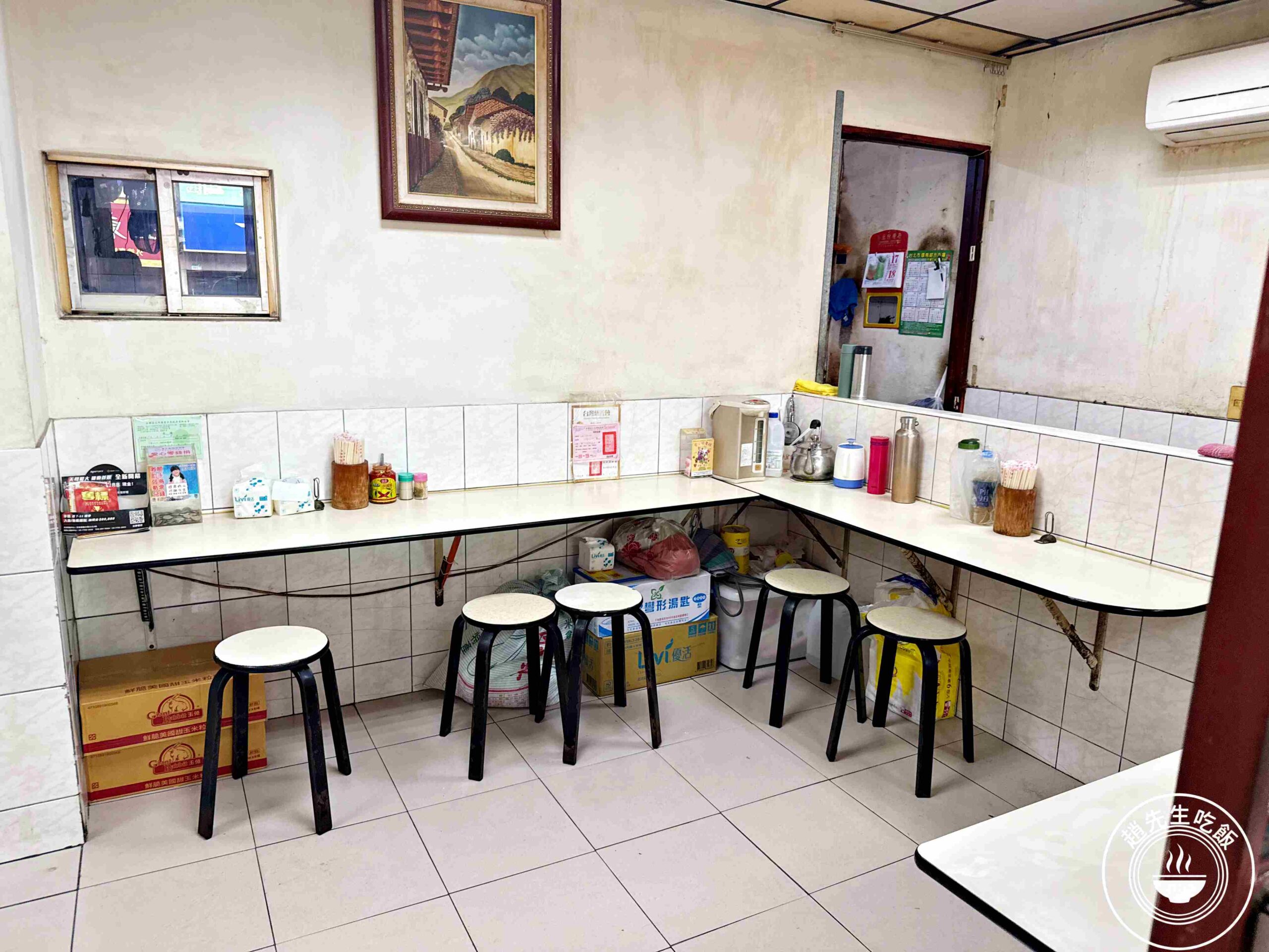 【天母美食】圓環魯肉飯，還沒開店就排隊！近千則評論的在地知名便當推薦(菜單) @趙先生吃飯