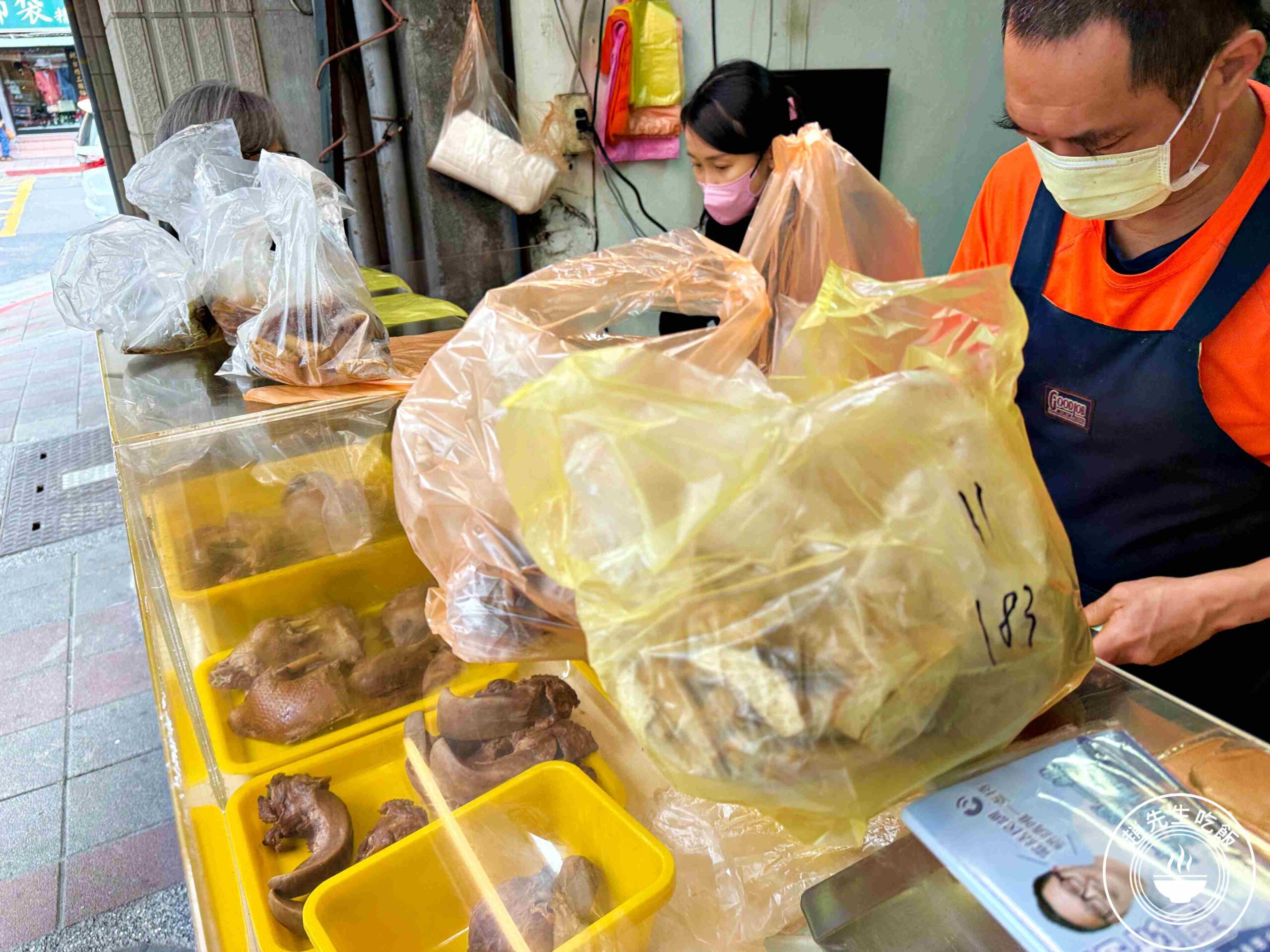 【南京三民美食】老車滷味,巷弄低調老攤高CP值銅板小吃推薦(菜單) @趙先生吃飯 【南京三民美食】老車滷味,巷弄低調老攤高CP值銅板小吃推薦(菜單) @趙先生吃飯