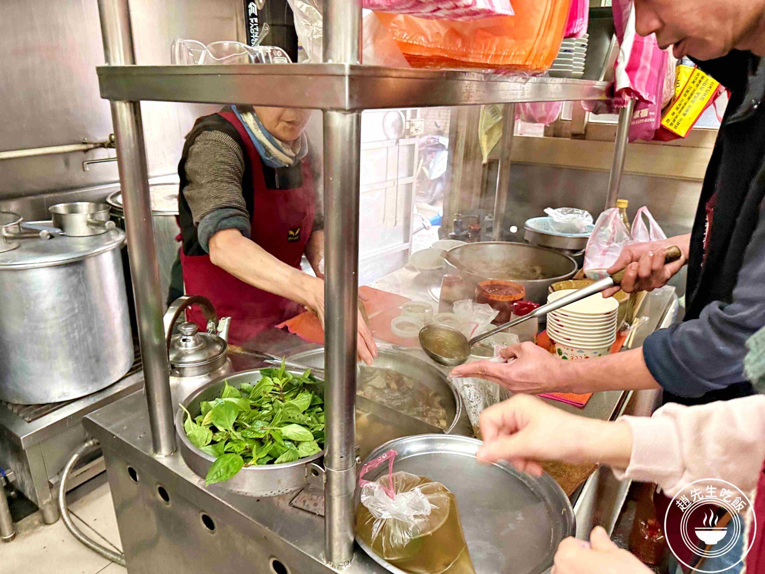 【南京三民美食】蕭家牛雜湯,滿滿一碗料多實,牛肉炒麵也爆炸強!(推薦) @趙先生吃飯 【南京三民美食】蕭家牛雜湯,滿滿一碗料多實,牛肉炒麵也爆炸強!(推薦) @趙先生吃飯