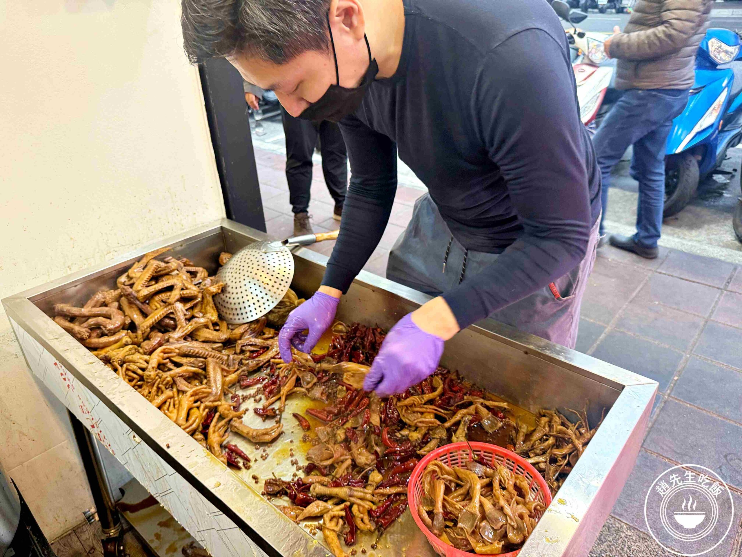 【三重美食】追蕾醬香黑鴨，隱藏版四川冷滷味，醬料、調味超強推薦(菜單) @趙先生吃飯