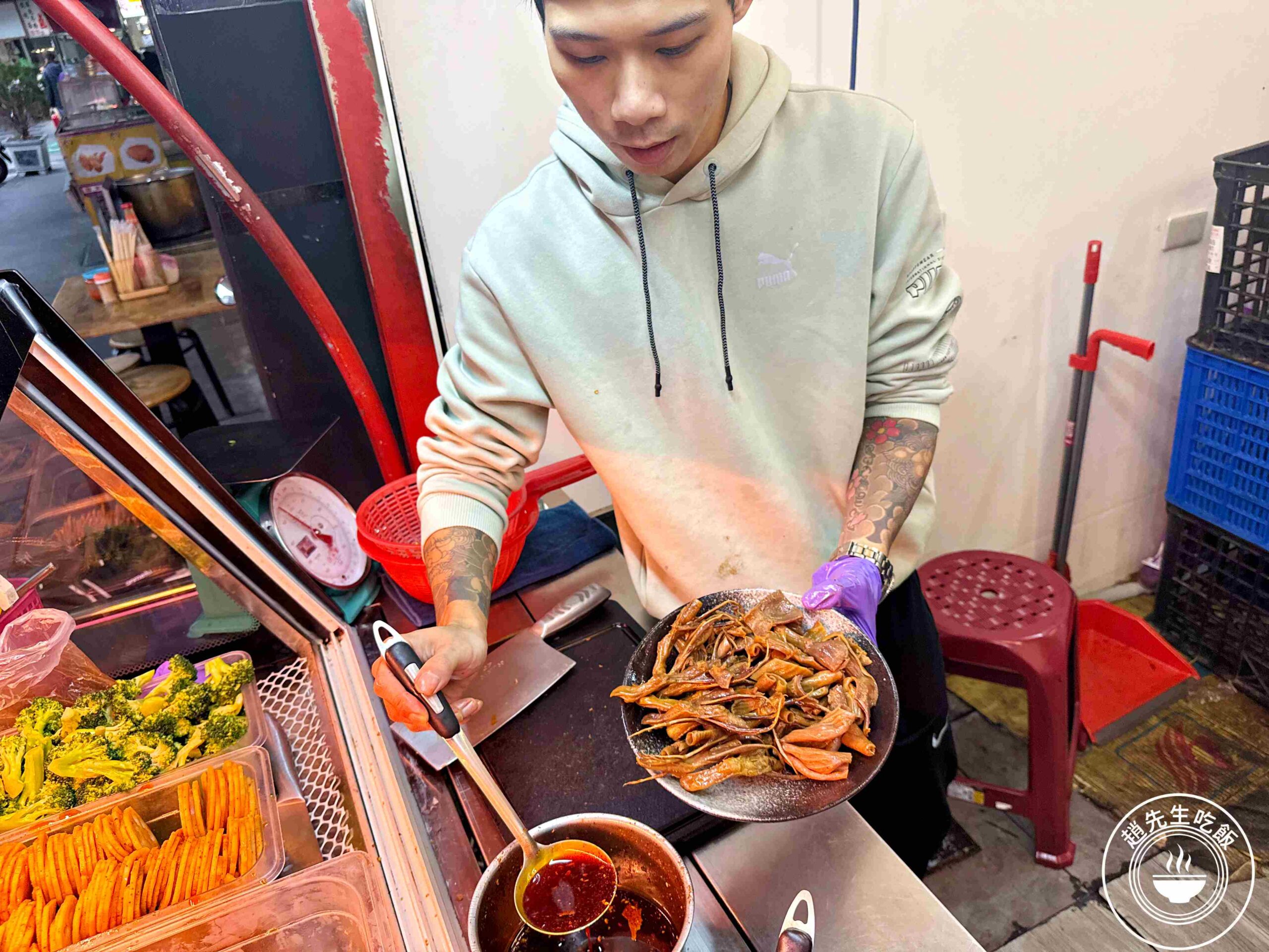 【三重美食】追蕾醬香黑鴨，隱藏版四川冷滷味，醬料、調味超強推薦(菜單) @趙先生吃飯