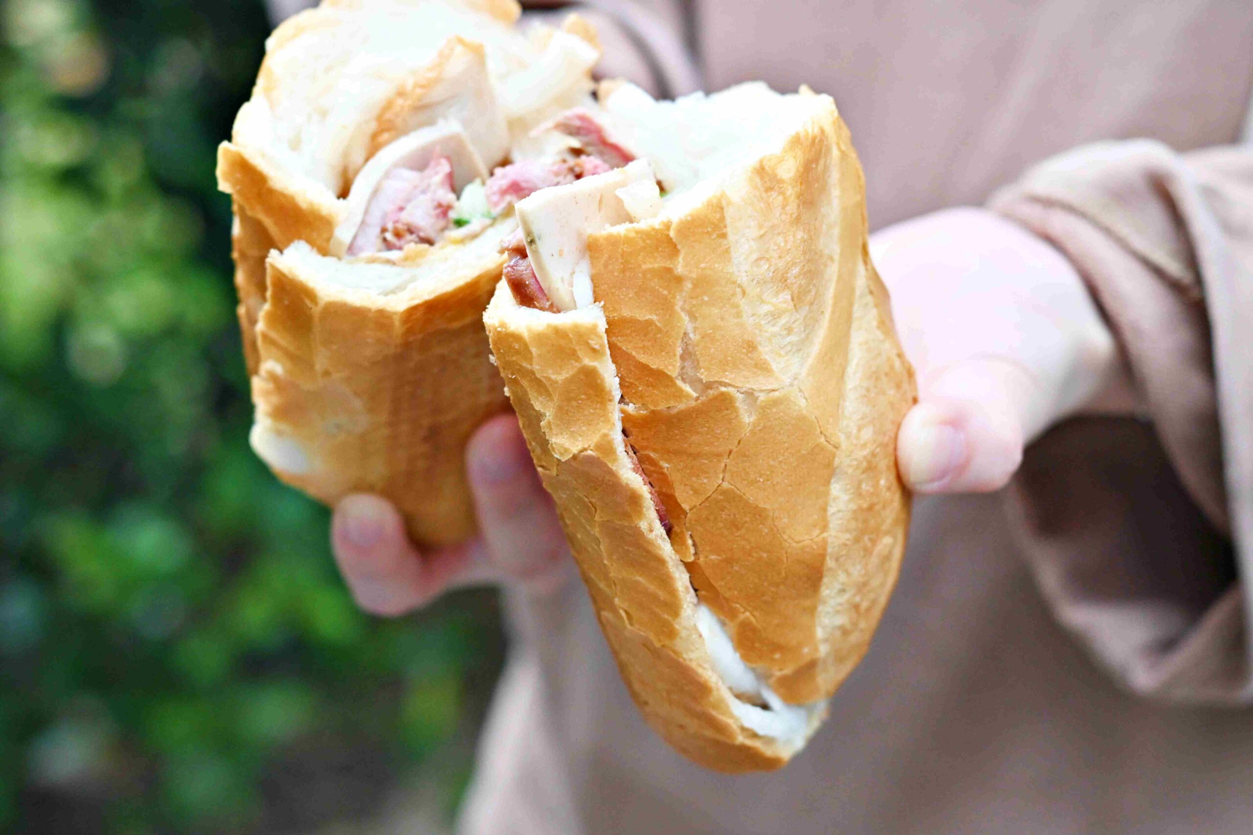 【天母美食】越富越南法國麵包，500碗認證的極致酥脆最強麵包推薦 (菜單) @趙先生吃飯