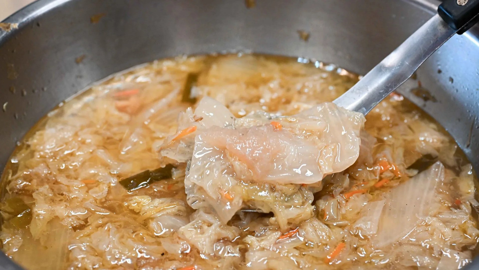 【新莊美食】後菜園艋舺腿庫飯，誇張便宜好吃便當，大雞腿只要100推薦(菜單) @趙先生吃飯