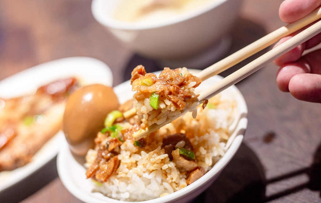 【松江南京美食】富霸王豬腳，無敵好吃，生意好到過年直接休半個月以上推薦(菜單) @趙先生吃飯