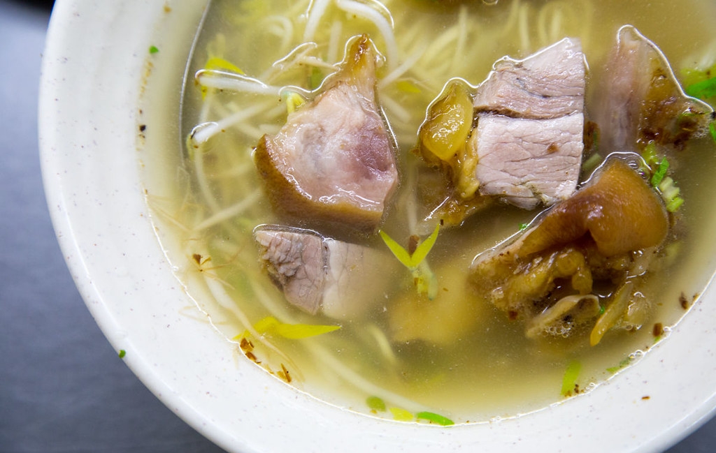 【基隆美食】長腳麵食，巷弄隱藏版70年老字號小吃，還得過500碗推薦！(菜單) @趙先生吃飯